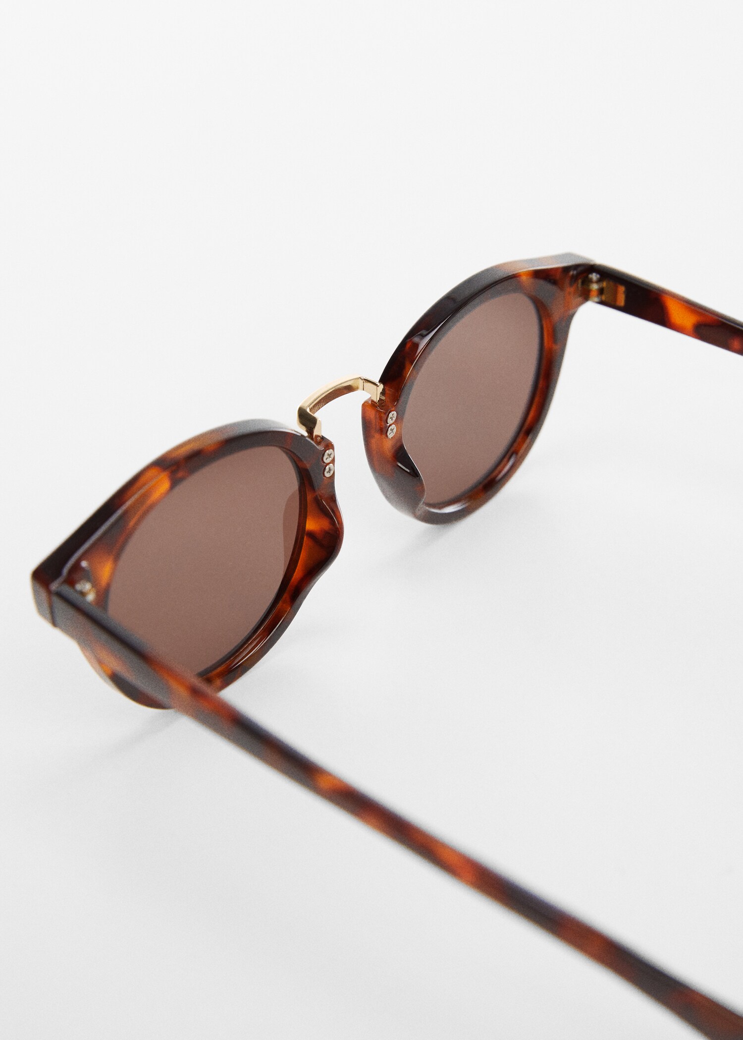Sonnenbrille mit Metallsteg - Detail des Artikels 1