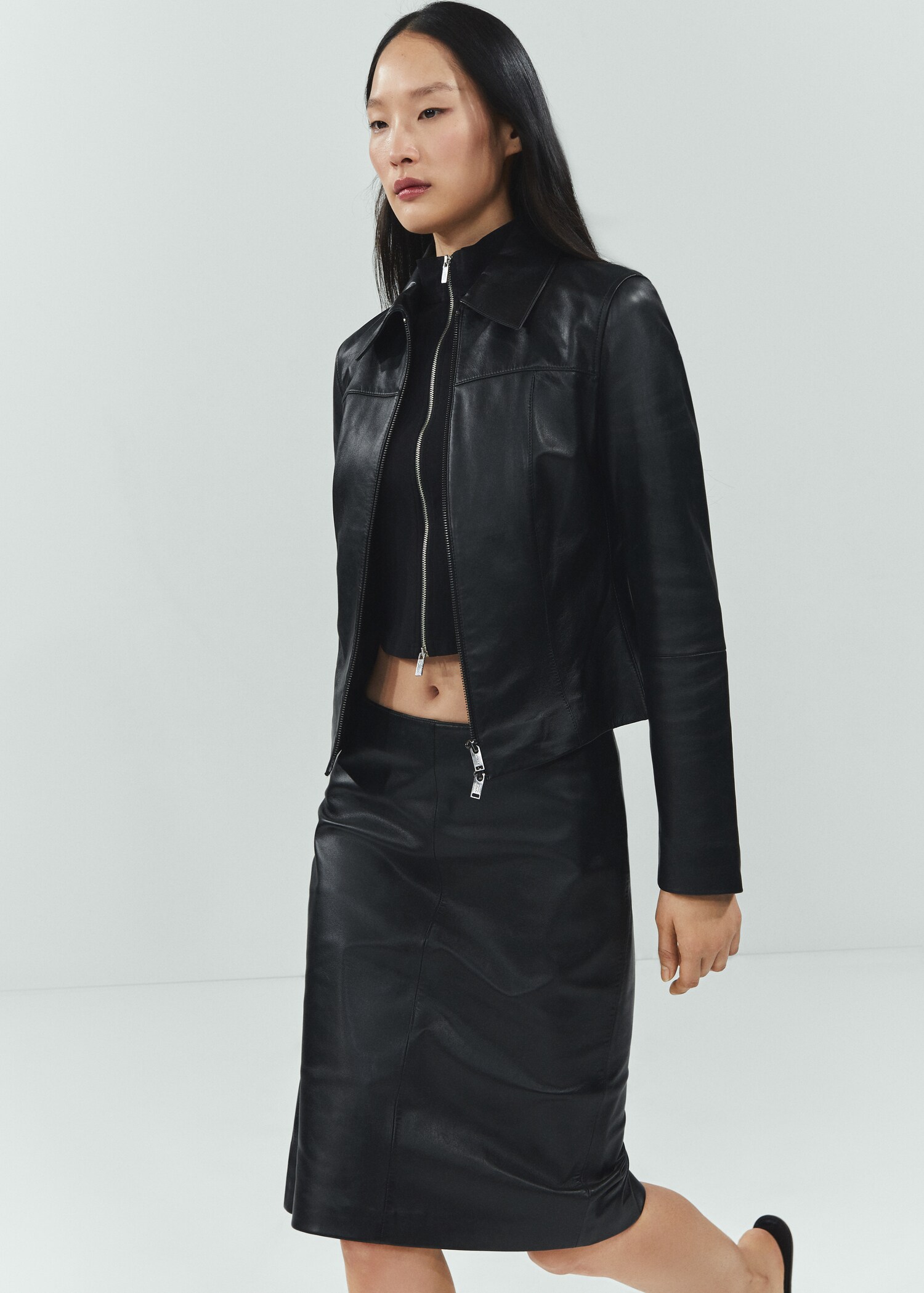 Jupe midi 100 % cuir - Plan moyen