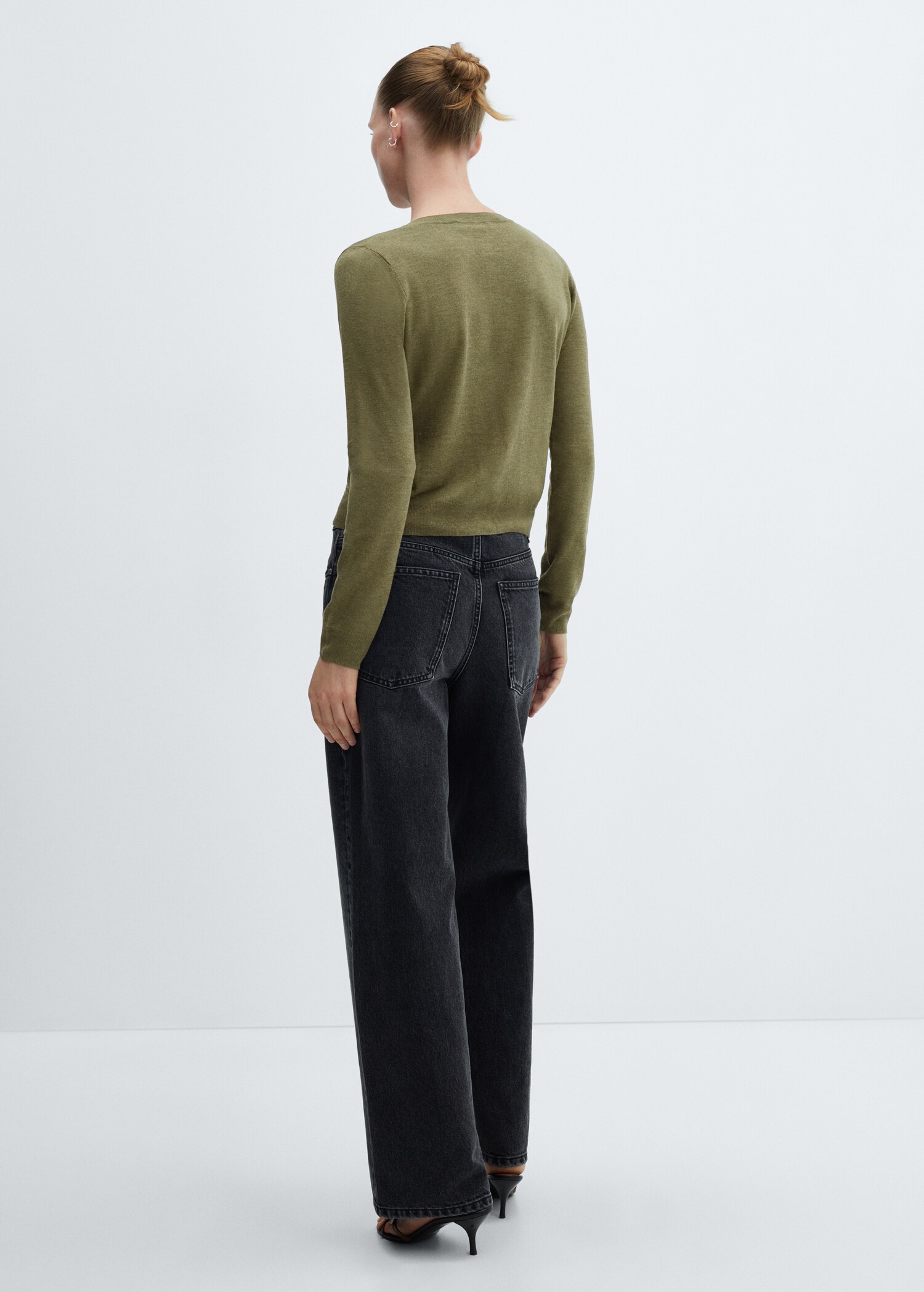 Button knit cardigan - Reverse of the article