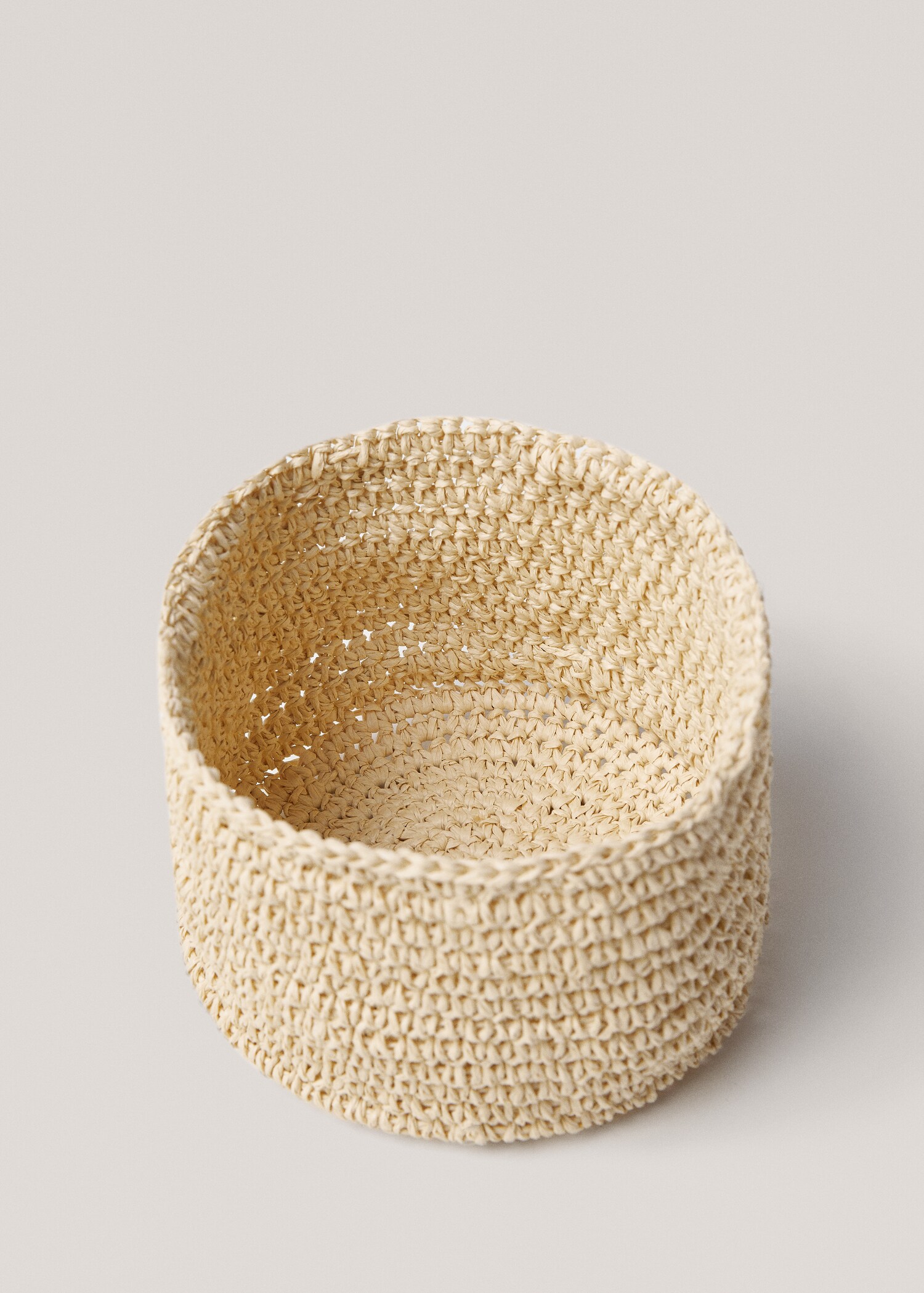 Round braided basket 15x10cm - Details of the article 2