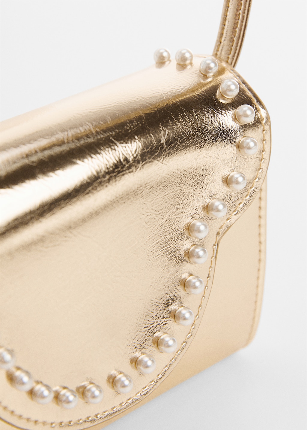 Metallic pearl bag