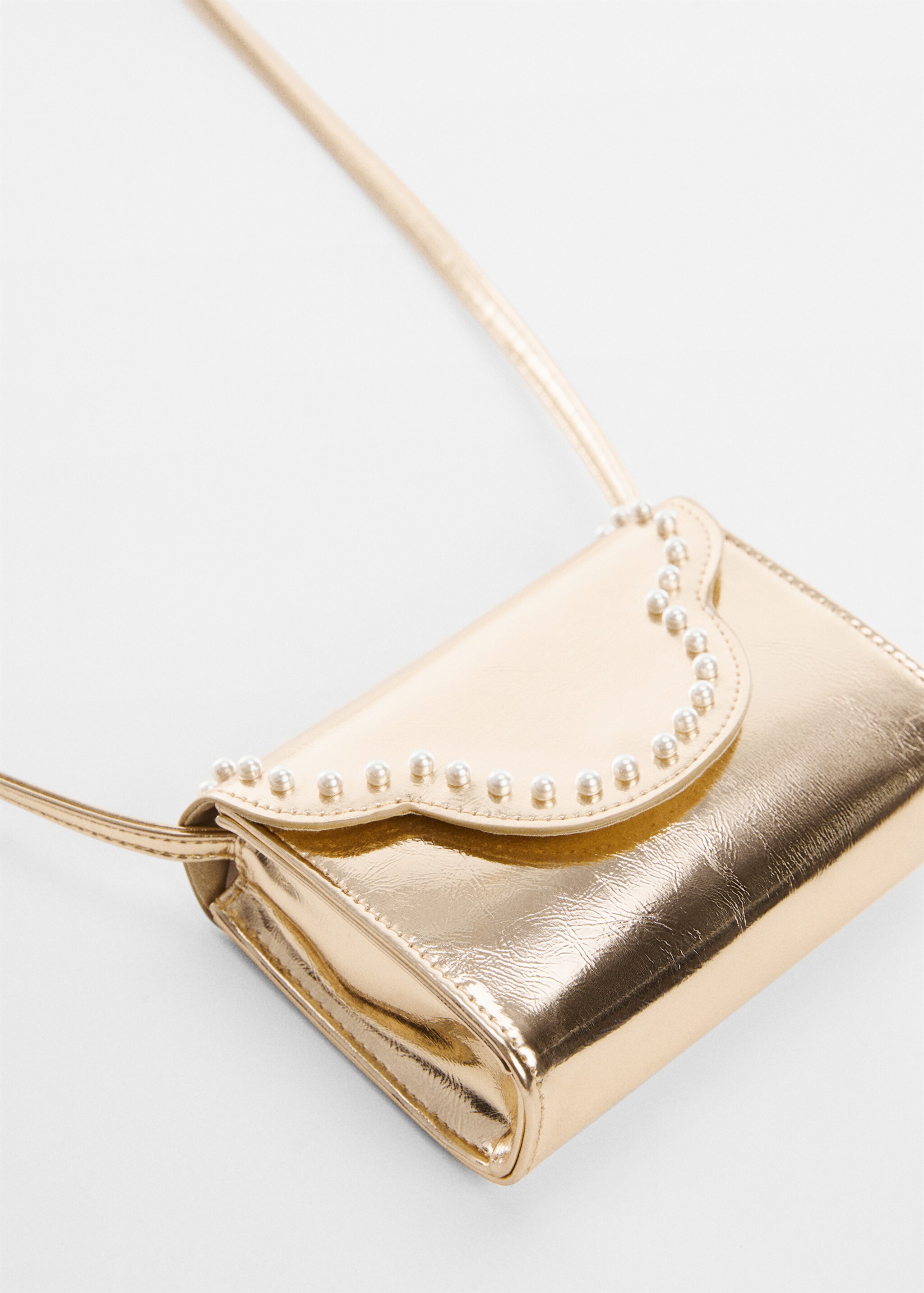 Metallic pearl bag - Details of the article 2, Gold. Ref: 67074769-00.