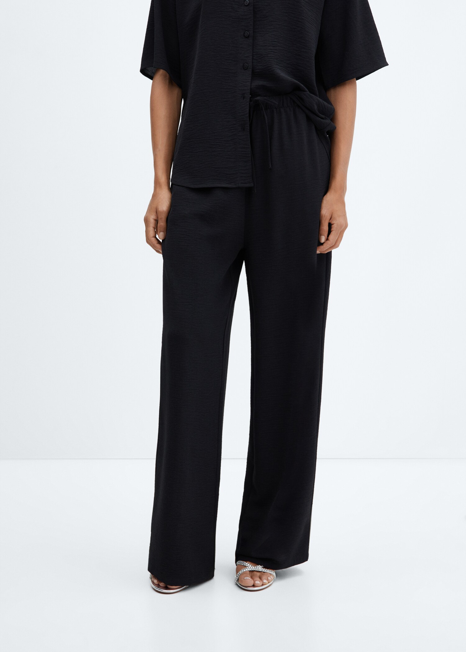 Wideleg-Hose mit Stretchbund - Mittlere Ansicht