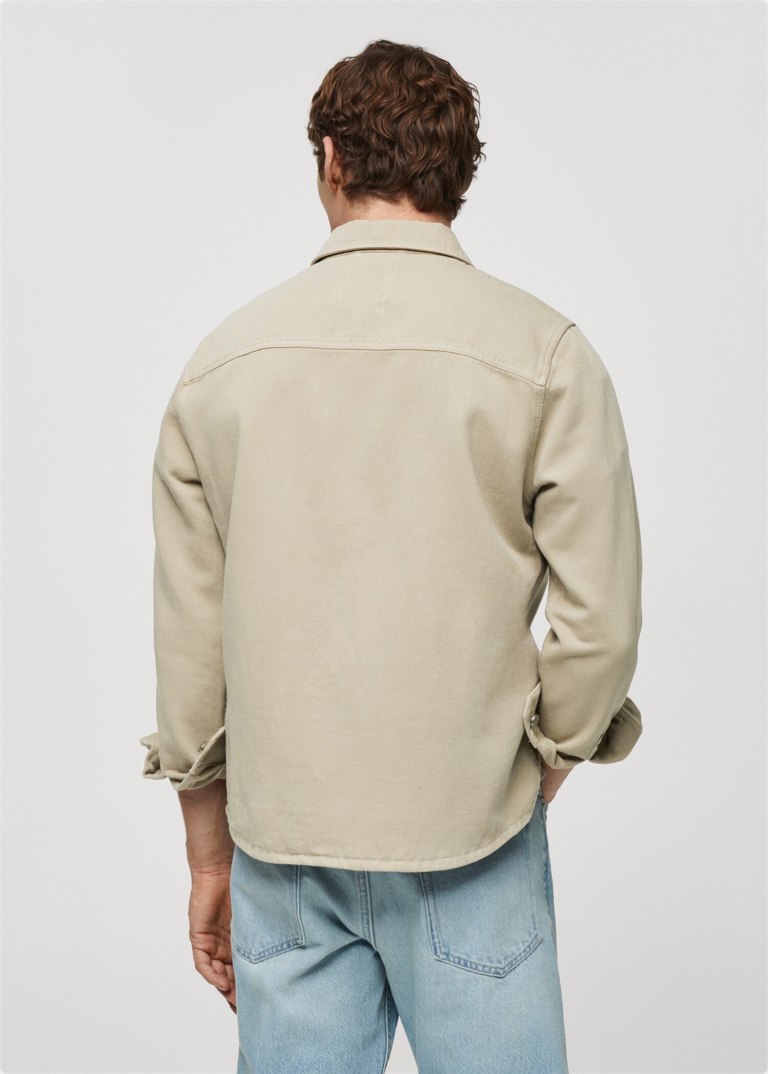 Regular-Fit-Overshirt aus Baumwolle mit Leinen - Rückseite des Artikels