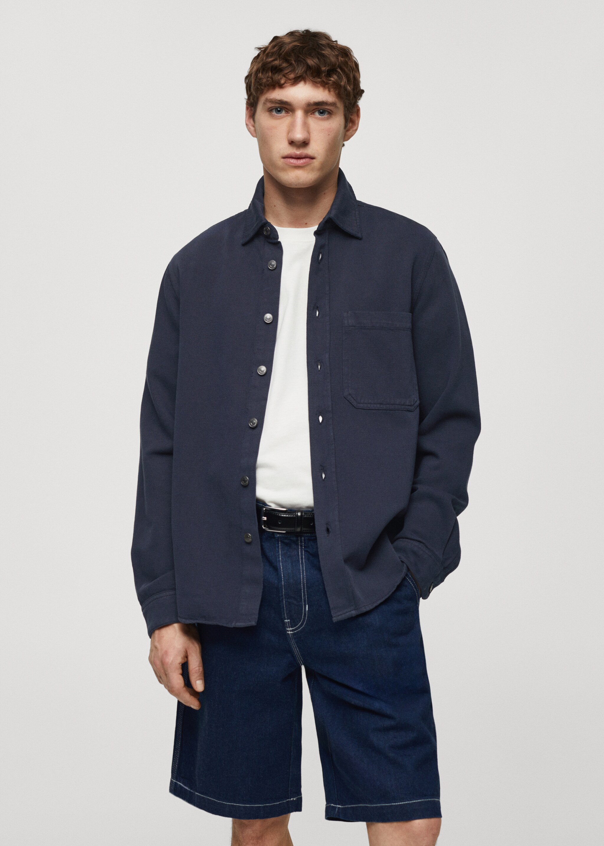 Regular-fit cotton and linen overshirt - Medium plane, Dark Navy. Ref: 67075139-00.