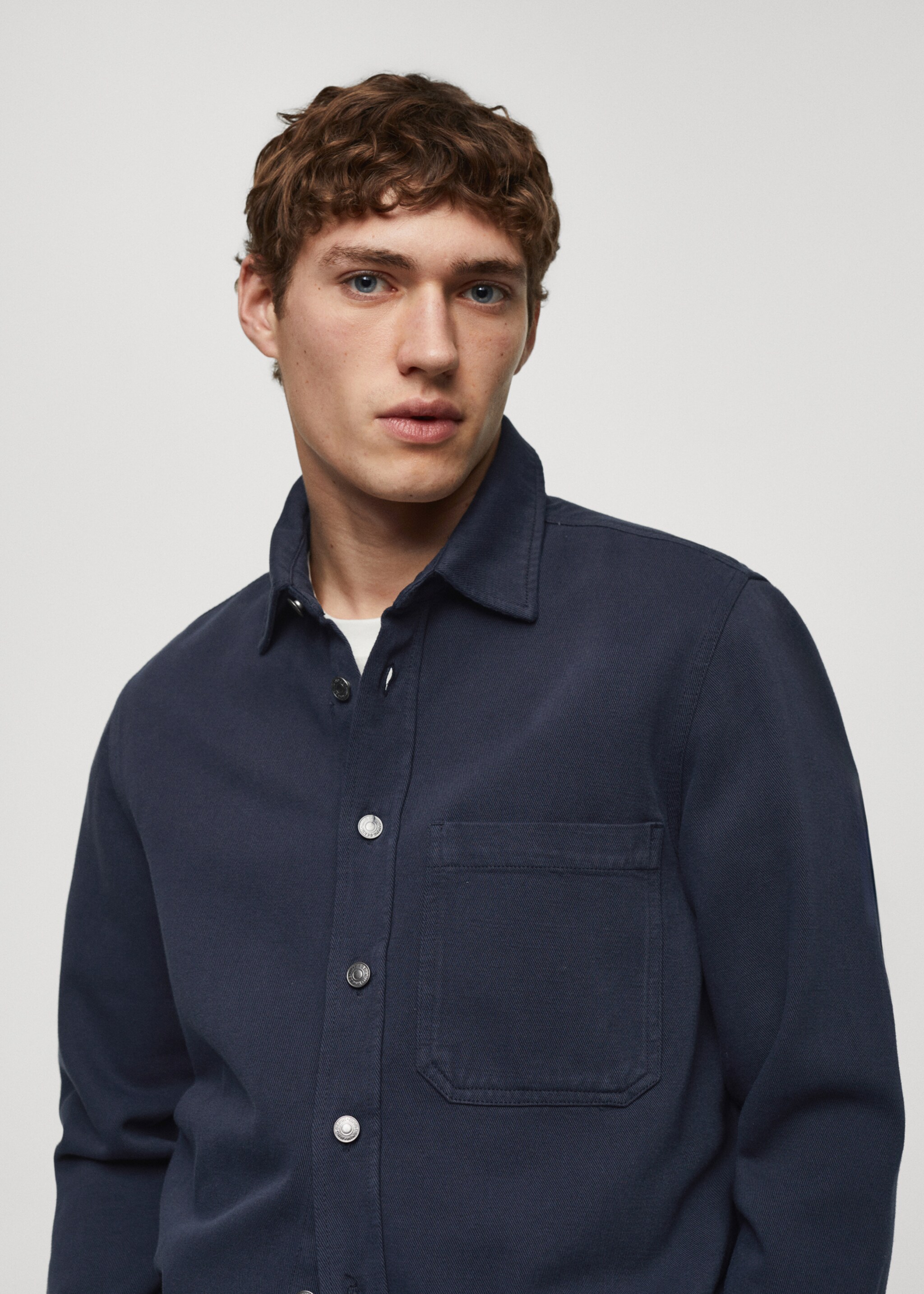 Regular-fit cotton and linen overshirt - Details of the article 1, Dark Navy. Ref: 67075139-00.