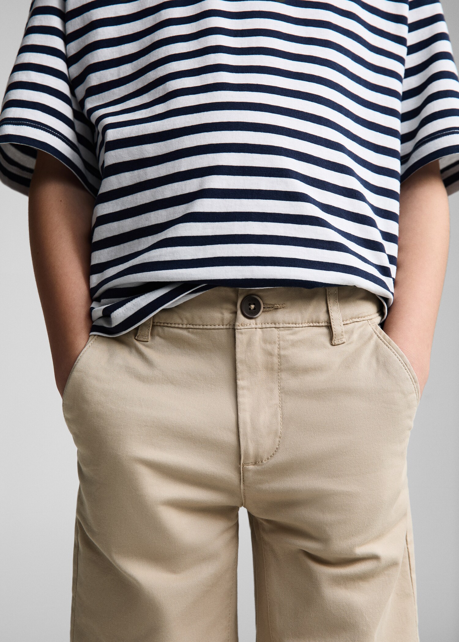 Chinobermudas slim fit i bomull - Detaljer om artikeln 6