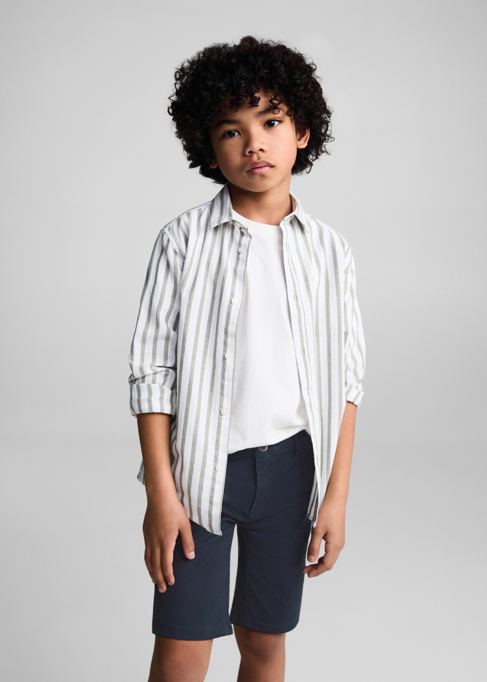 Slim-fit chino cotton bermuda shorts - Medium plane