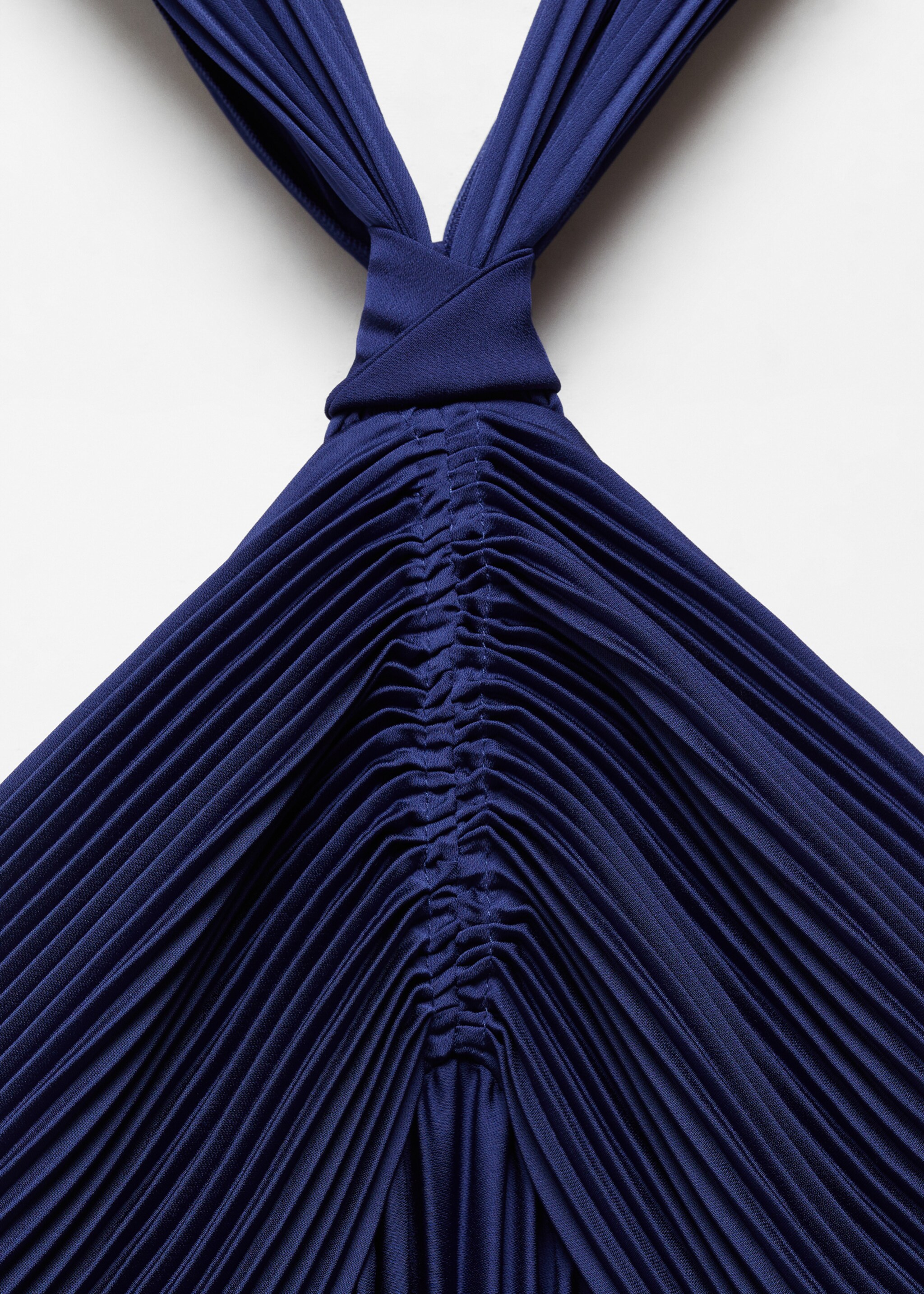 Pleated halter neck dress - Details of the article 8