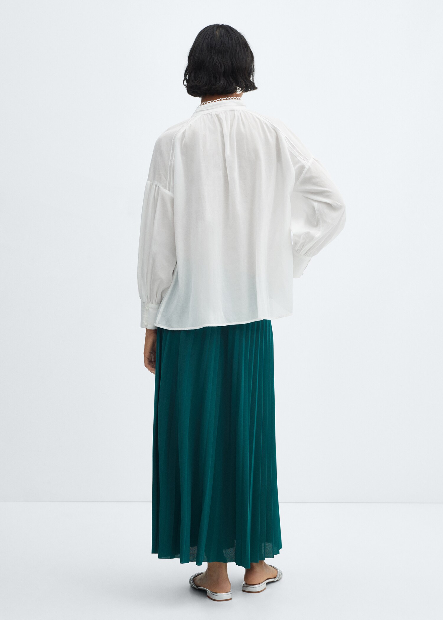 Cotton blouse with openwork detail - Reverse of the article