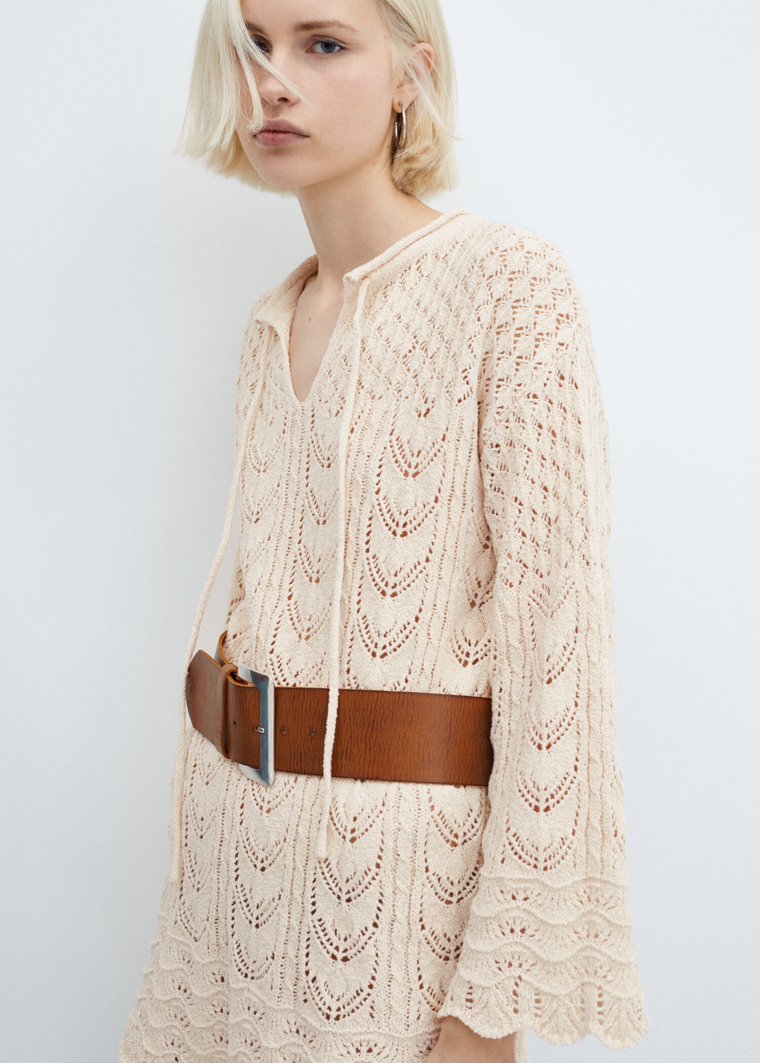 Flared-sleeve crochet dress - Medium plane