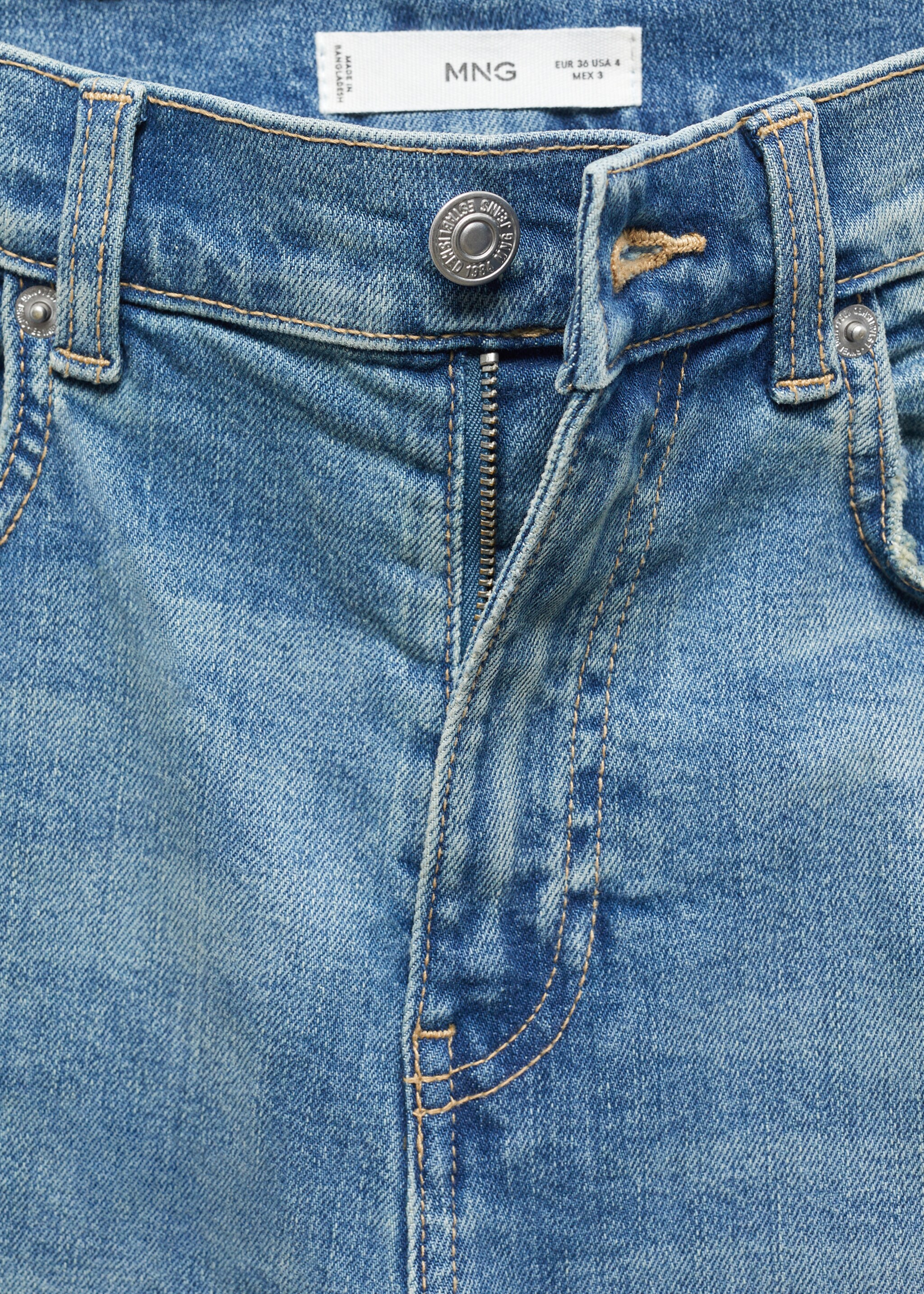High-waist flared jeans - Details of the article 8