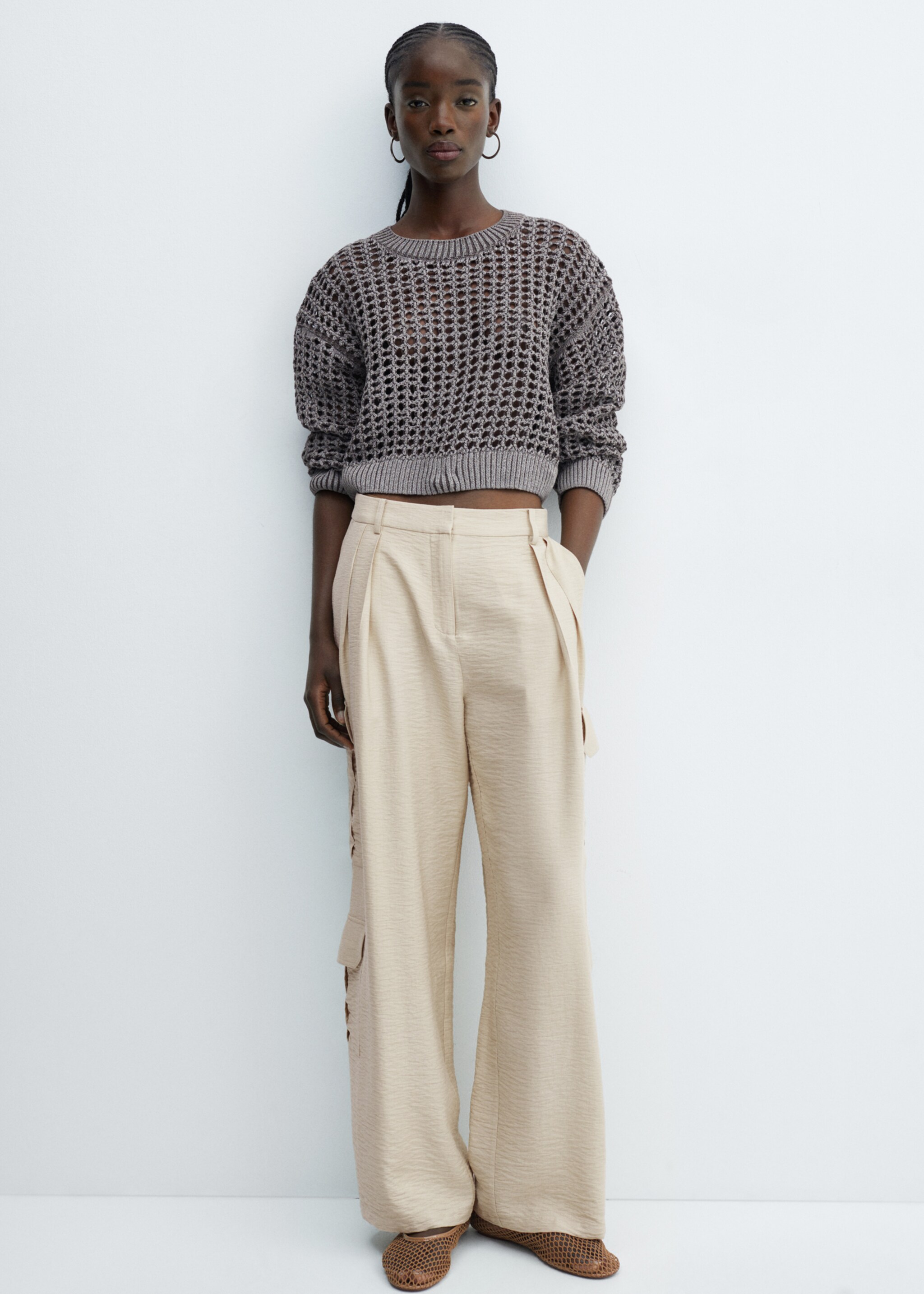 Pleated cargo trousers - Details of the article 9