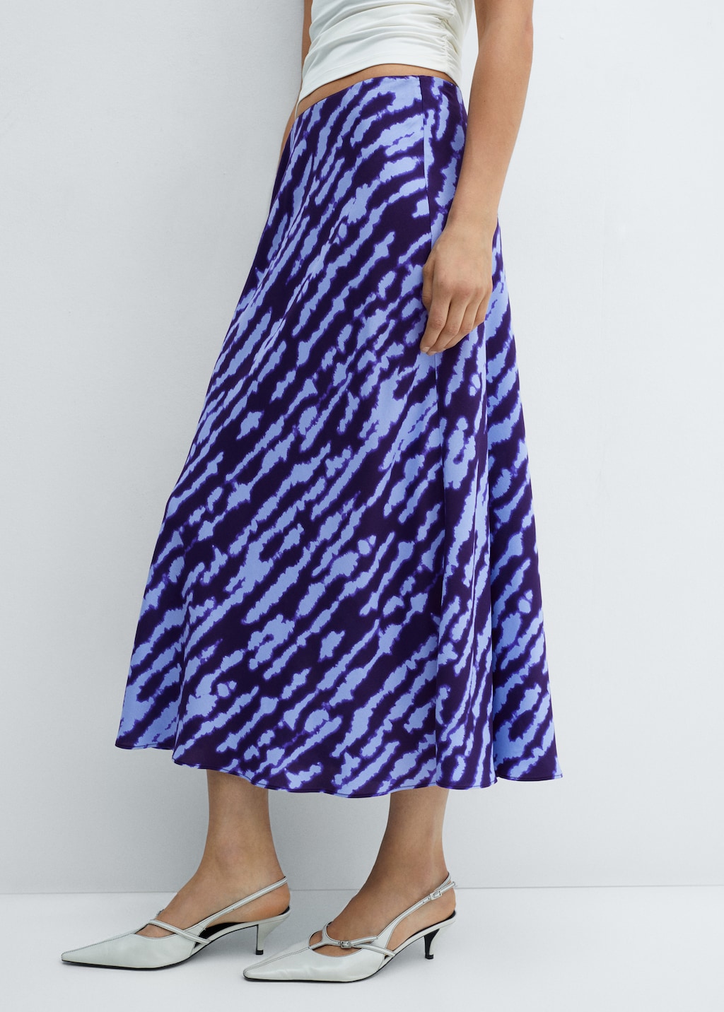 Falda satinada estampada