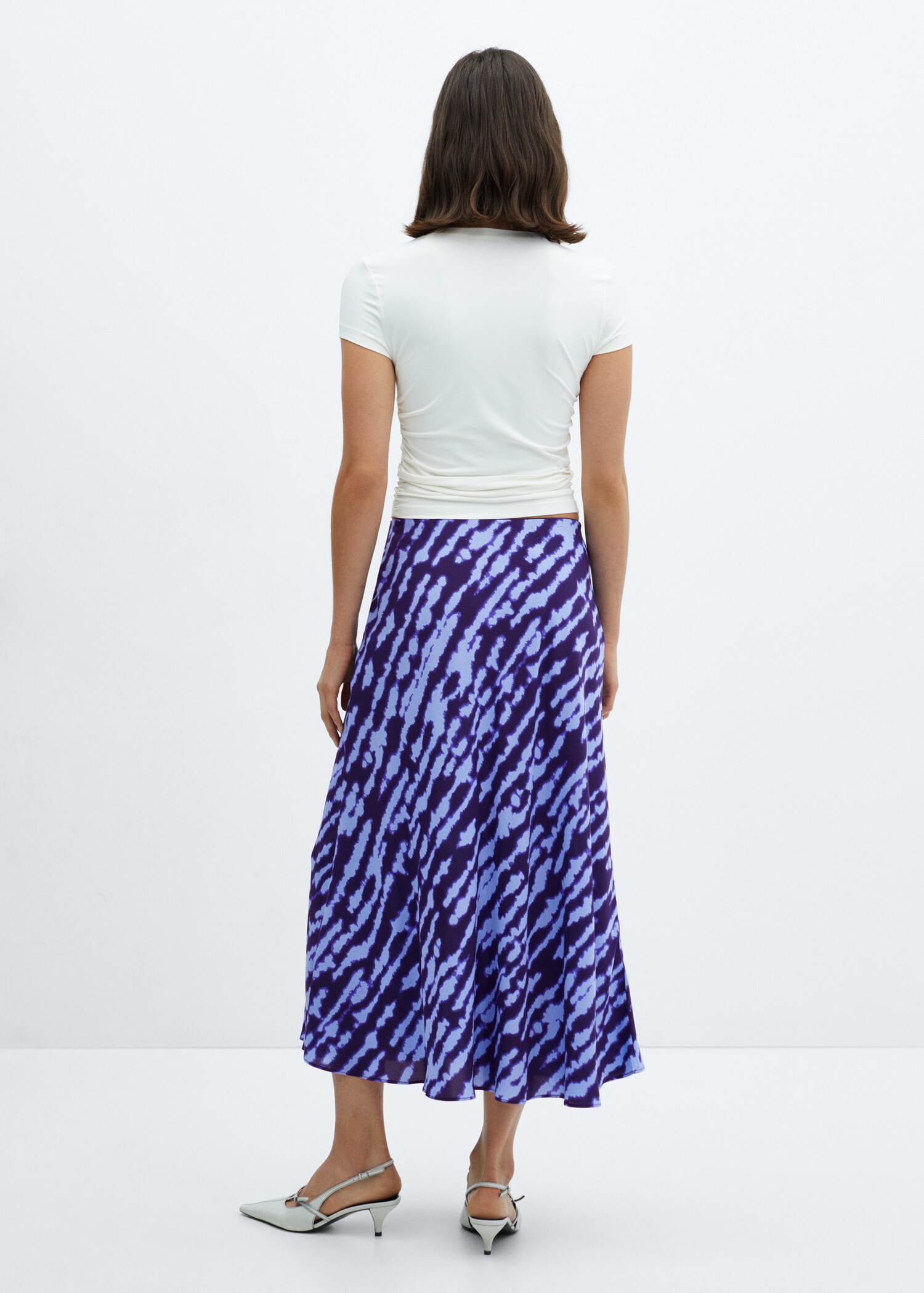 Printed satin skirt - Reverse of the article