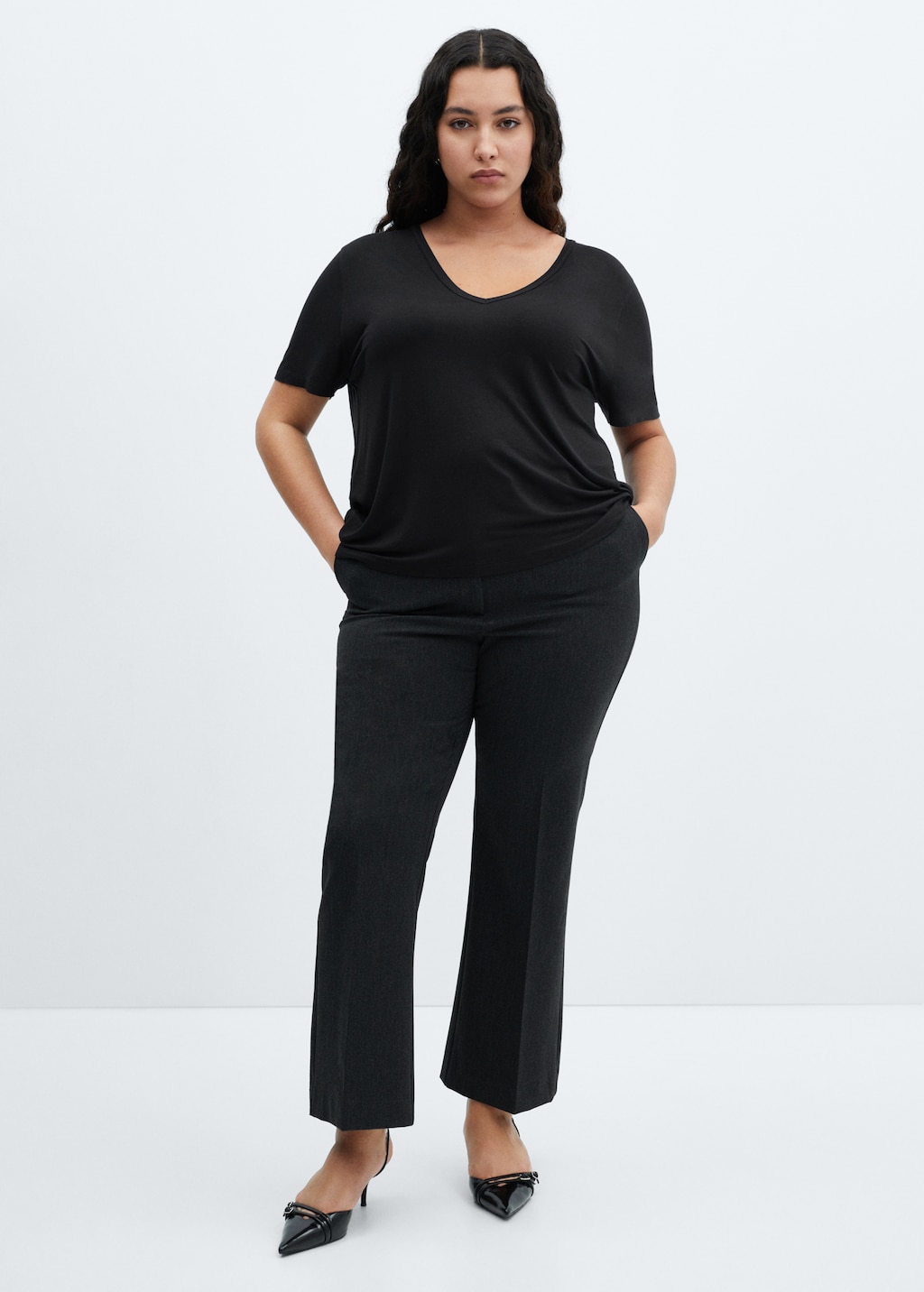 V-neck T-shirt - Women | MANGO OUTLET USA