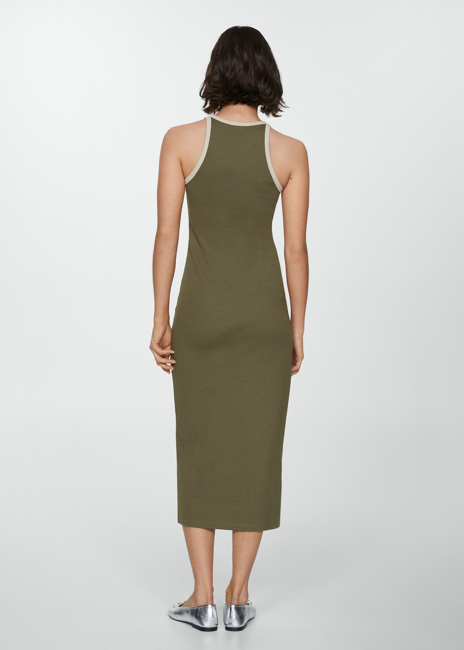 Contrast ribbed knit dress - Reverse of the article