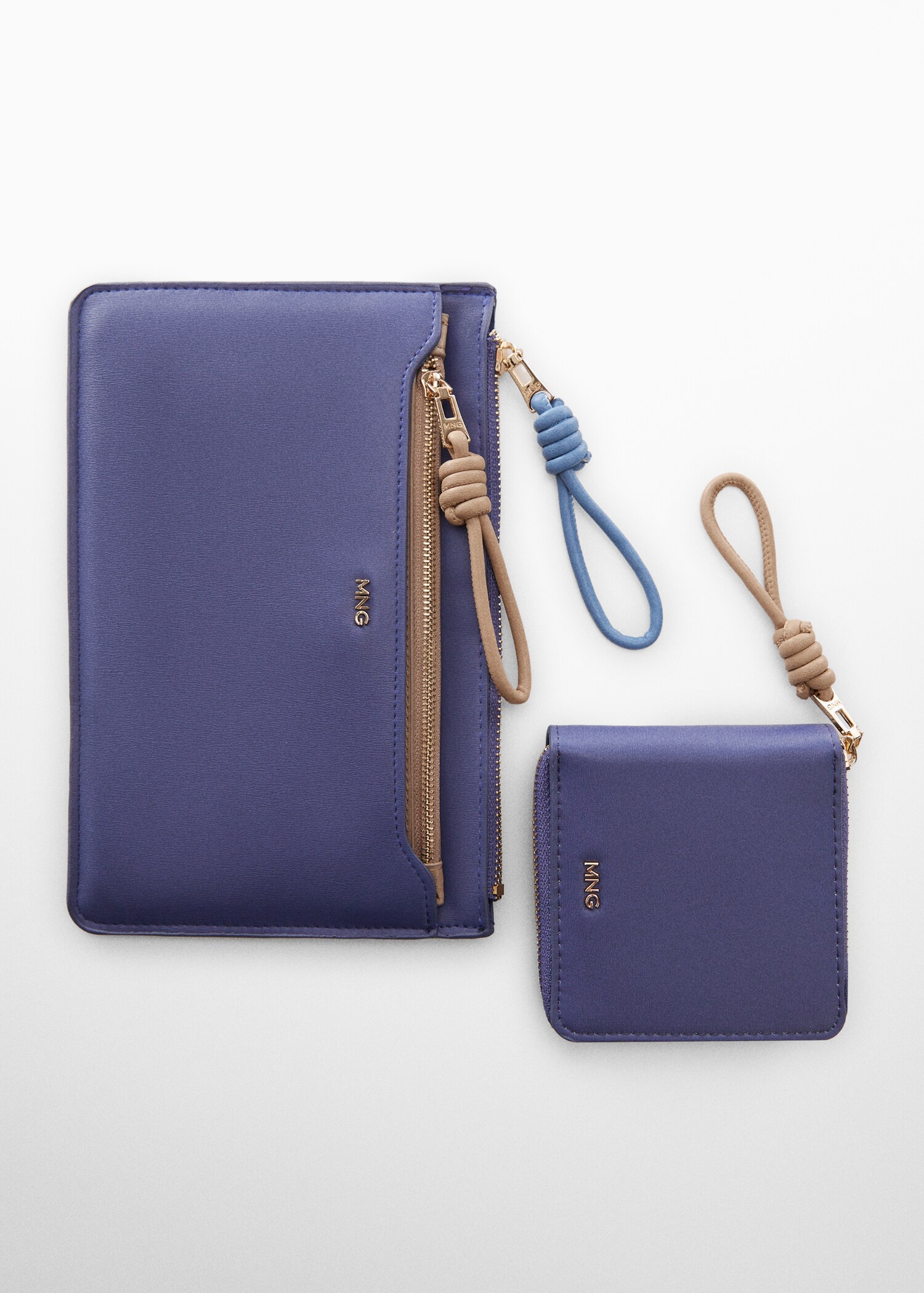 Leather-effect document case - Details of the article 2