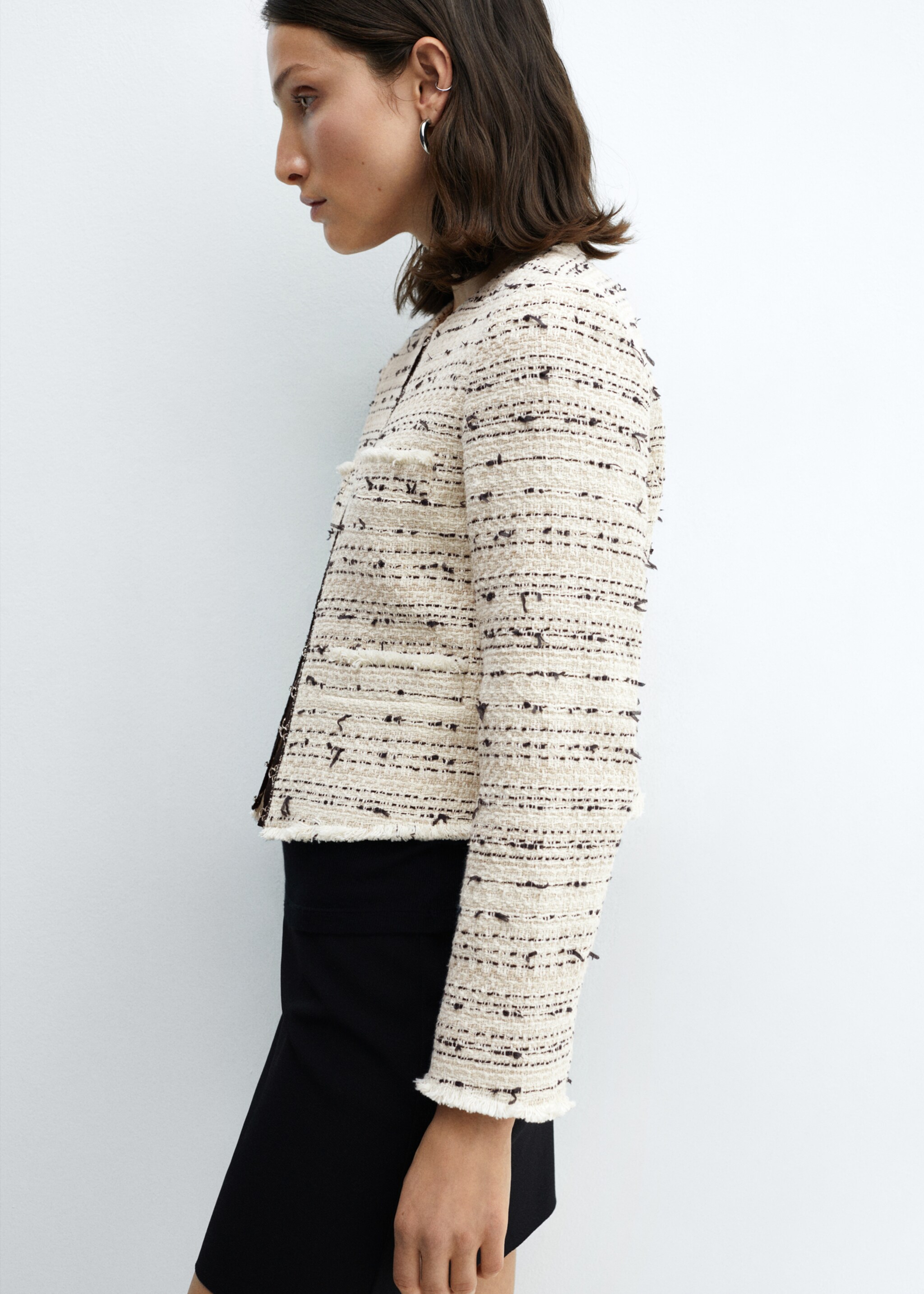 Tweed jacket with hook-and-eye fastenings - Details of the article 2