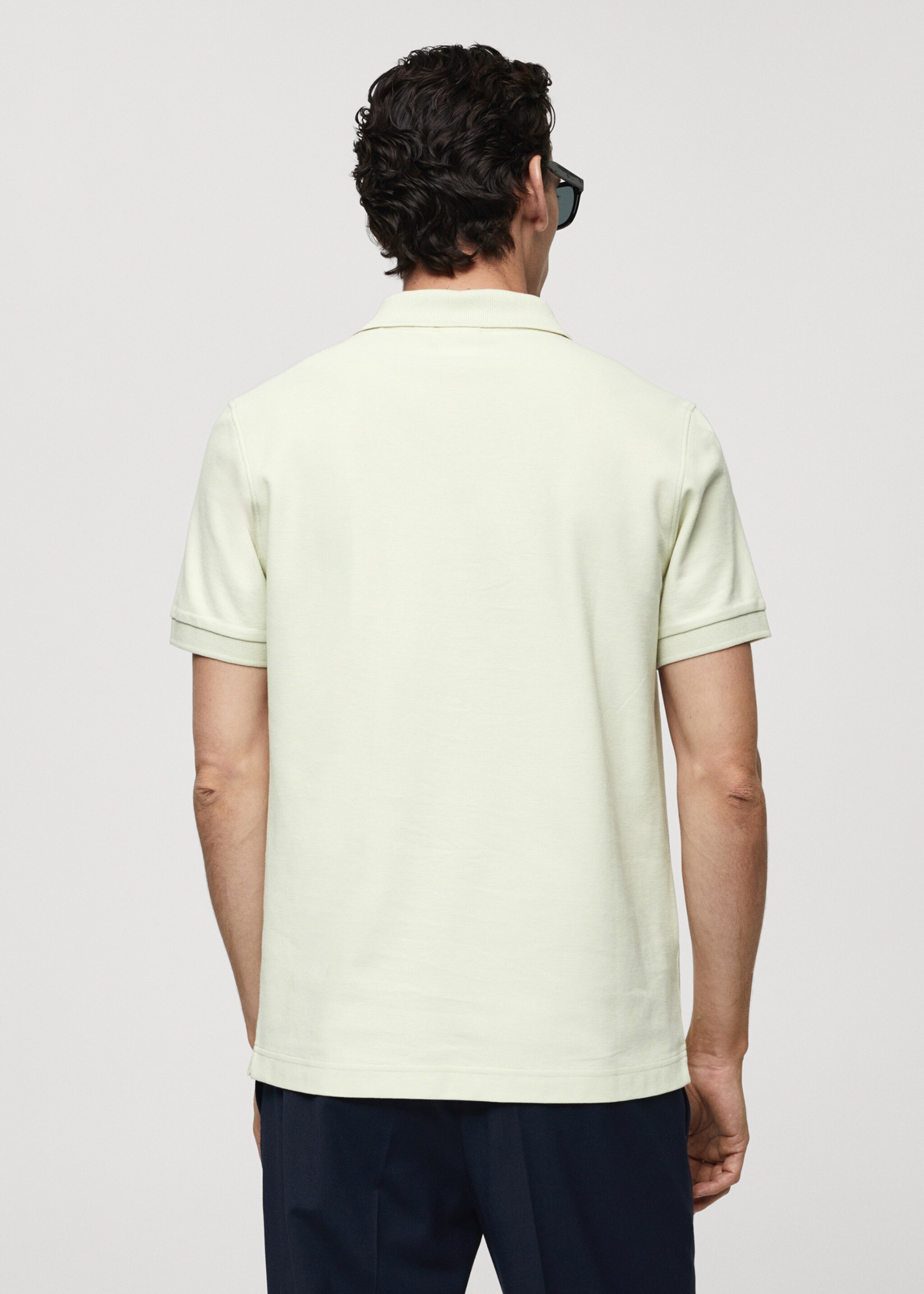 100% cotton pique polo shirt - Reverse of the article