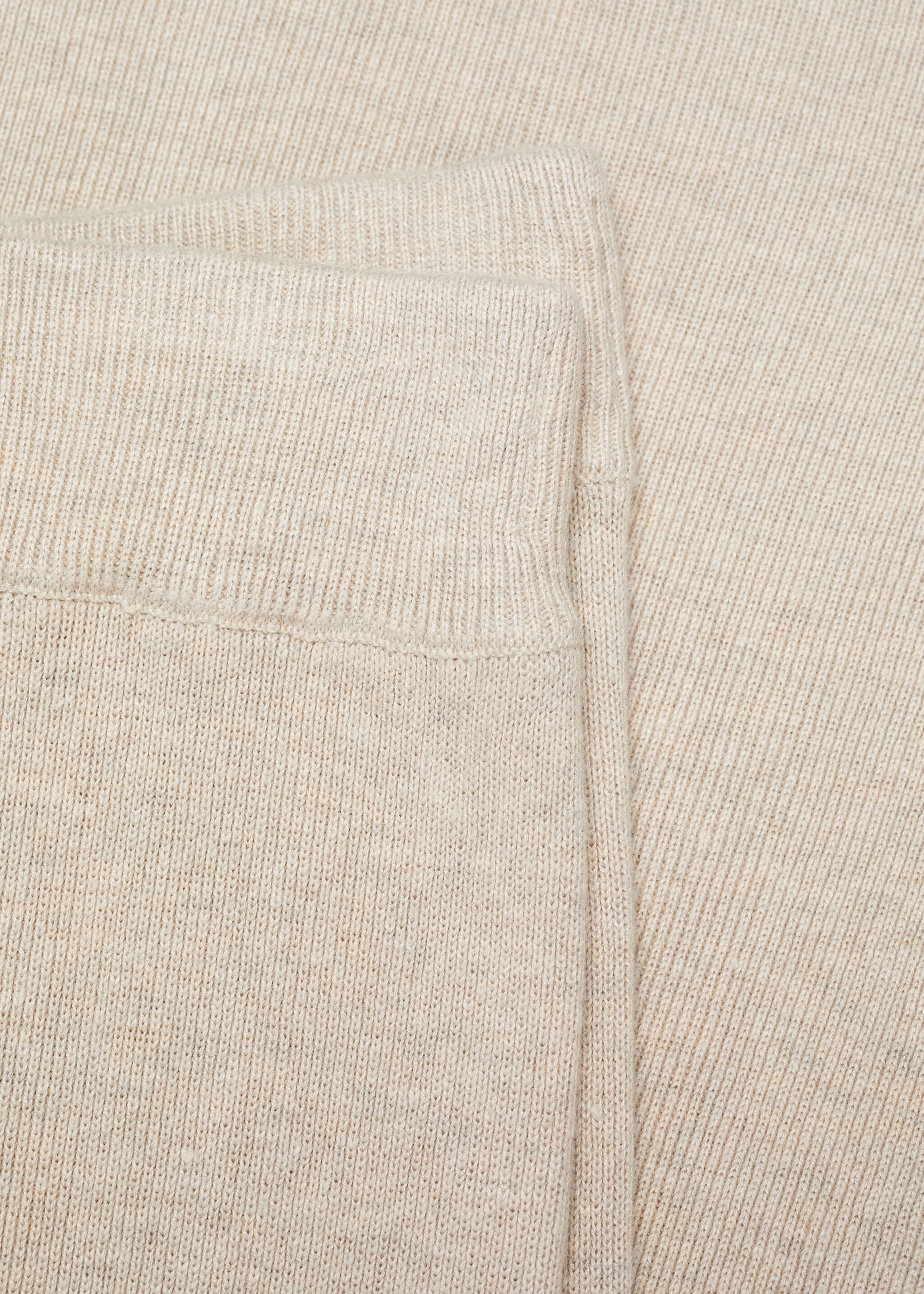 Strickhose aus Baumwolle mit Leinen - Detail des Artikels 8, Beige. Ref: 67075990-00.