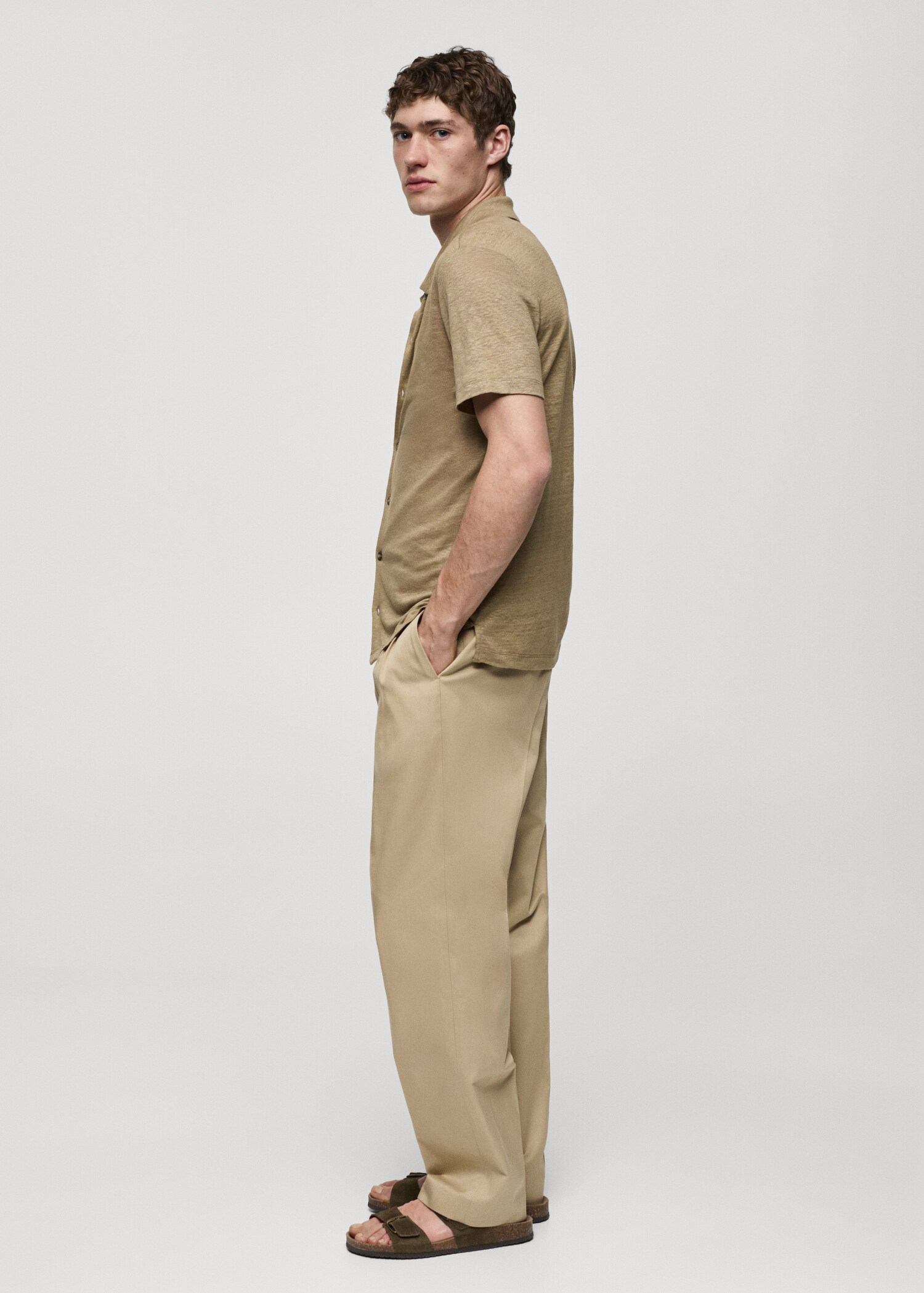 100% linen buttoned polo shirt - Details of the article 2