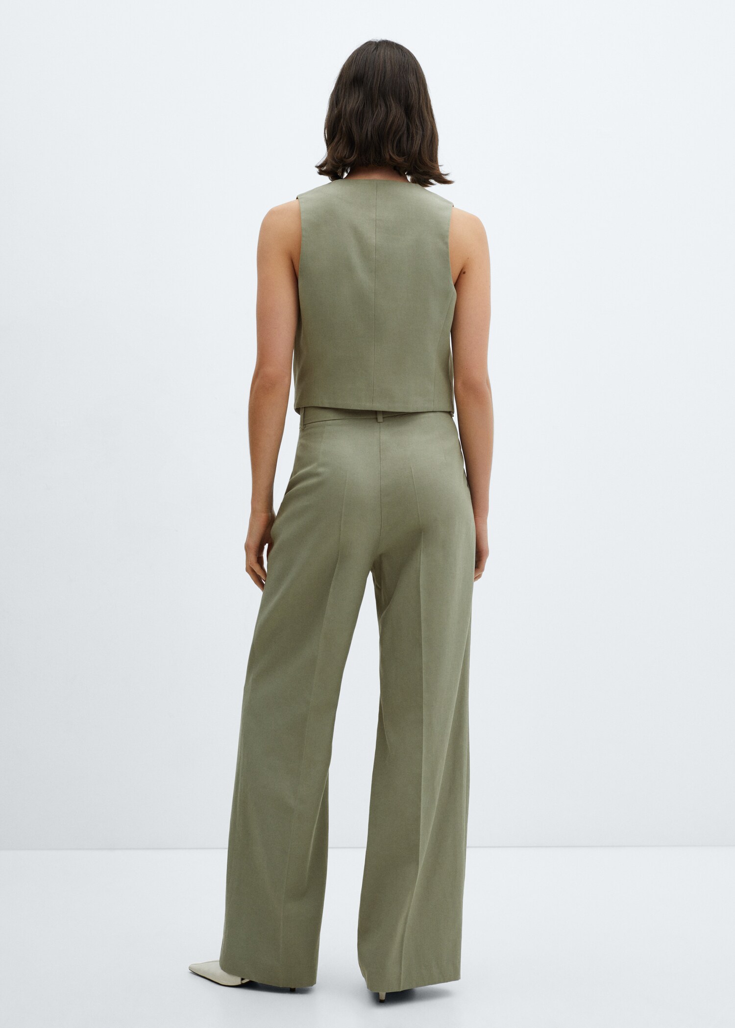 Pleated suit trousers - Reverse of the article