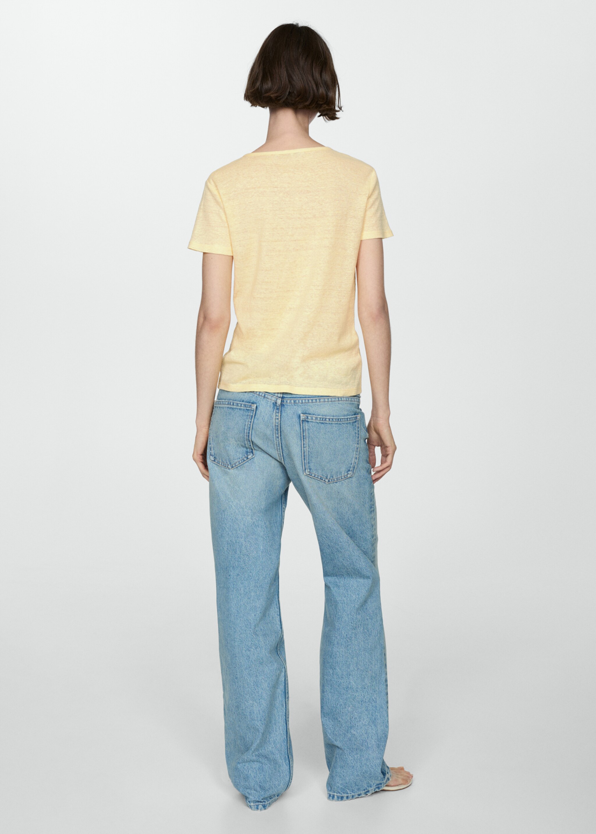 Short-sleeved linen t-shirt - Reverse of the article