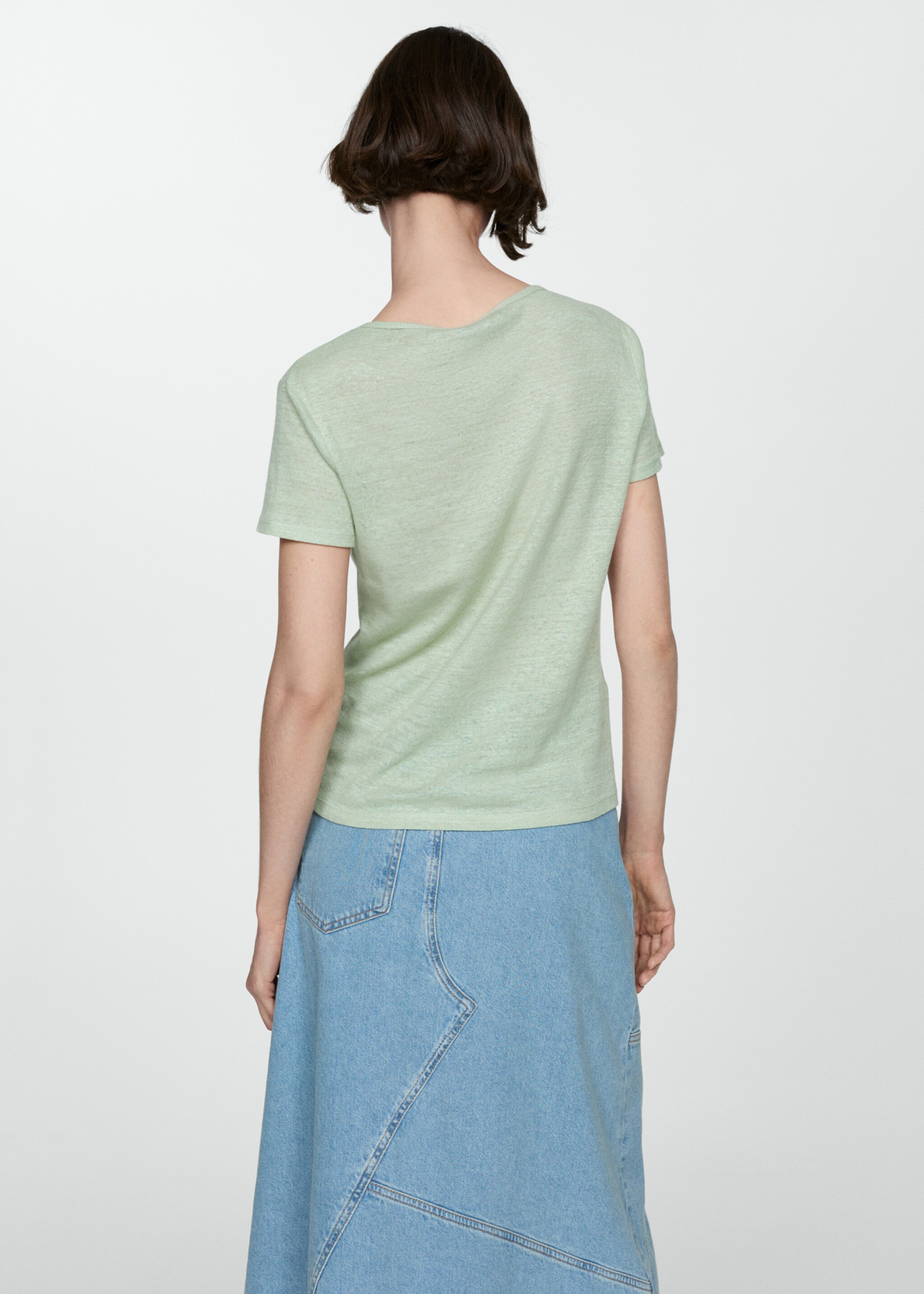Short-sleeved linen t-shirt - Reverse of the article
