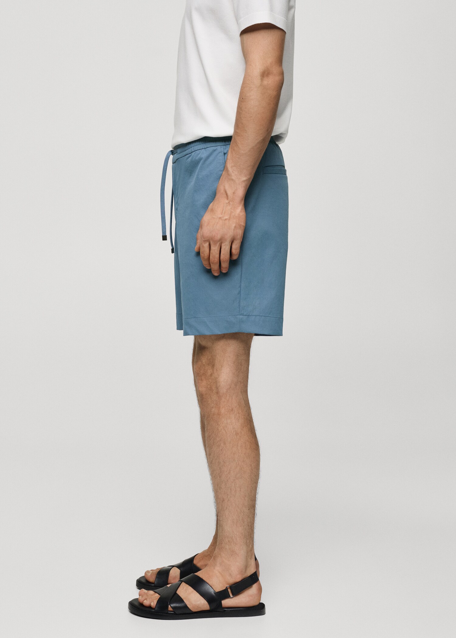 Technical fabric bermuda shorts with drawstring - Details of the article 2