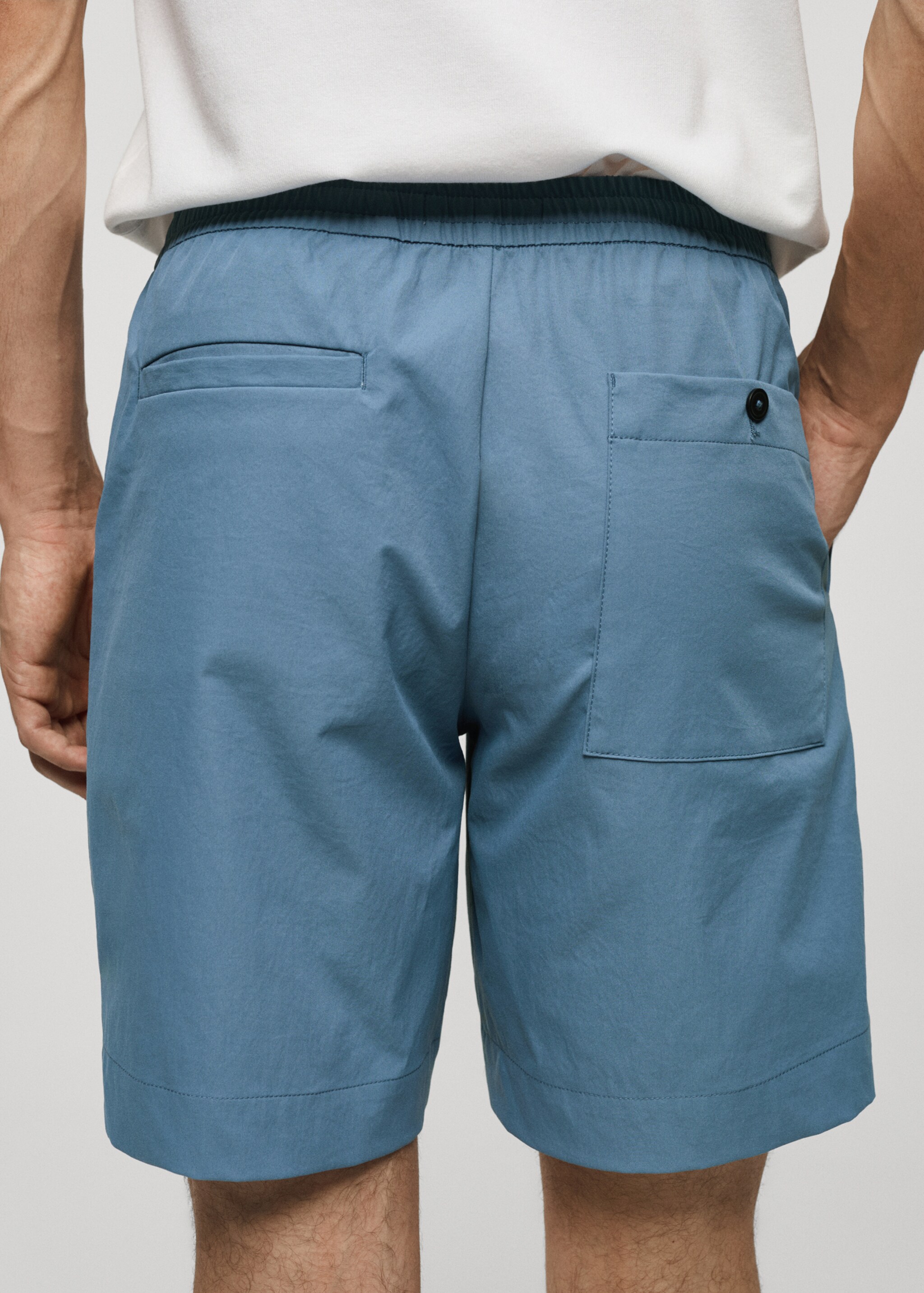 Technical fabric bermuda shorts with drawstring - Details of the article 6