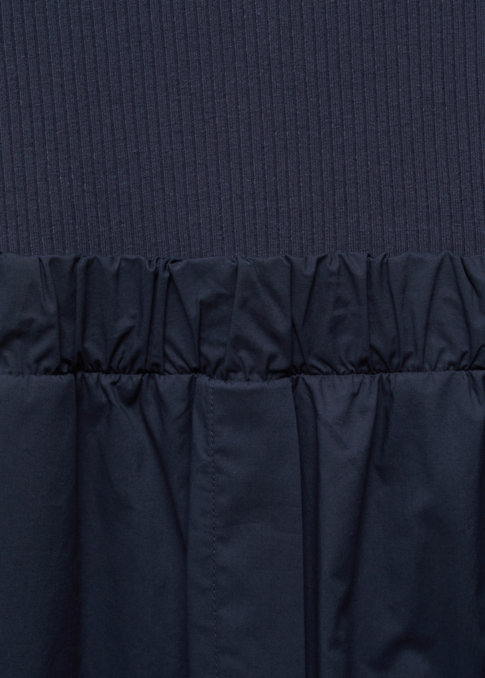 Fallschirm-Jumpsuit mit Trägern - Detail des Artikels 8