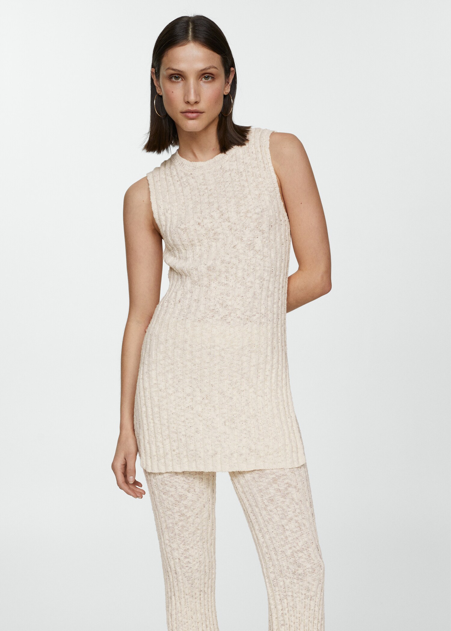 Flared ribbed knitted trousers - Details of the article 1