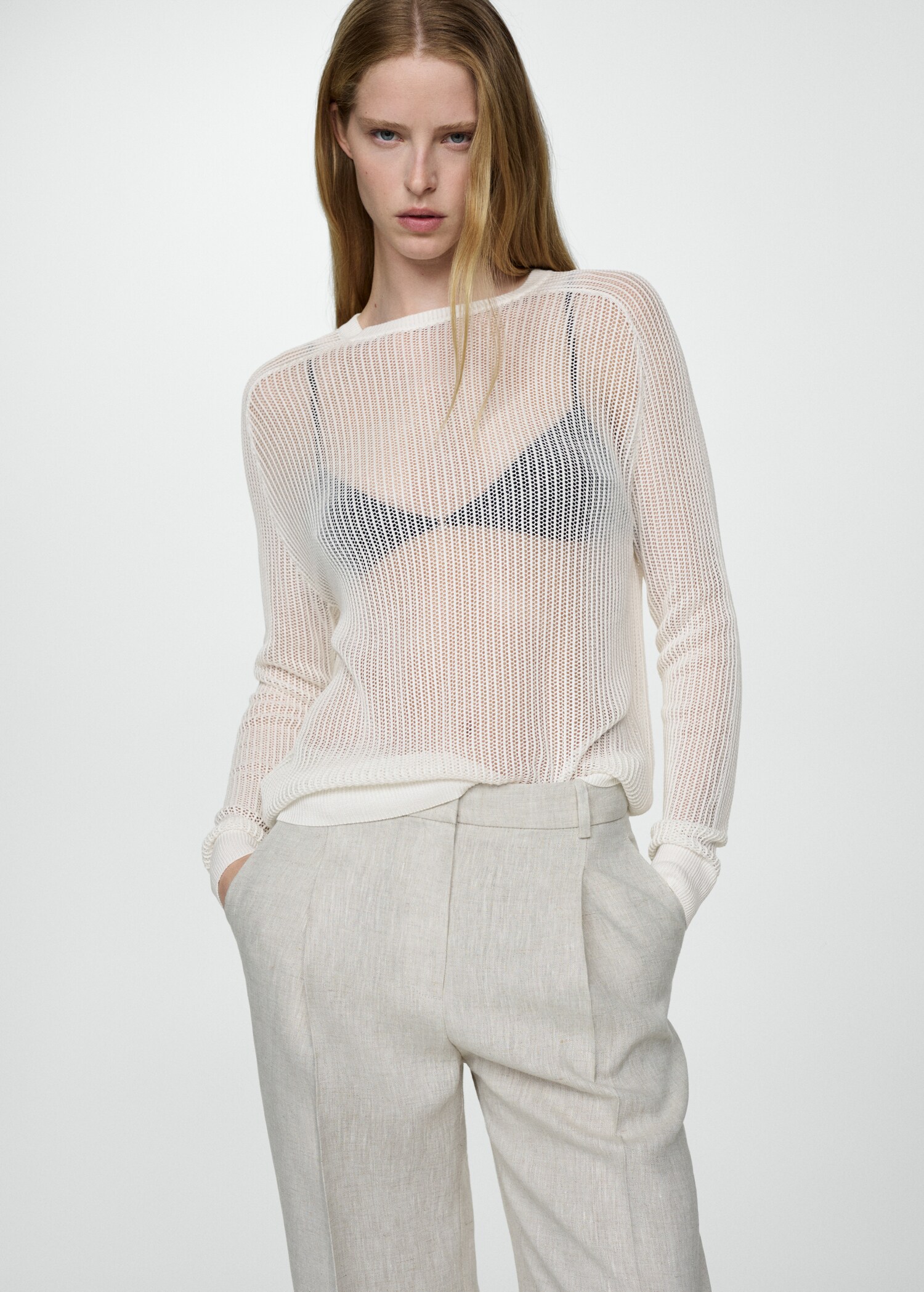 Pull-over semi-transparent maille - Plan moyen