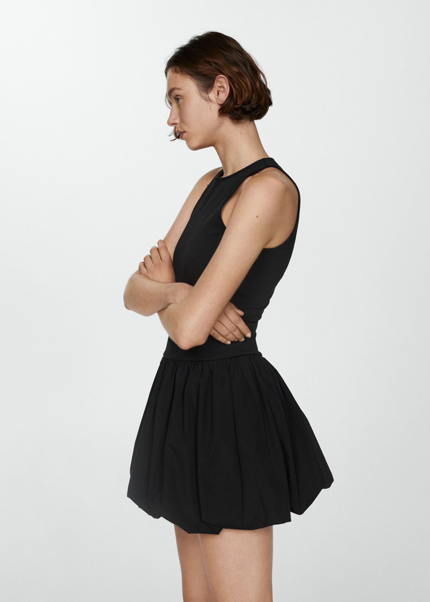 Short puffed hem dress - Medium plane