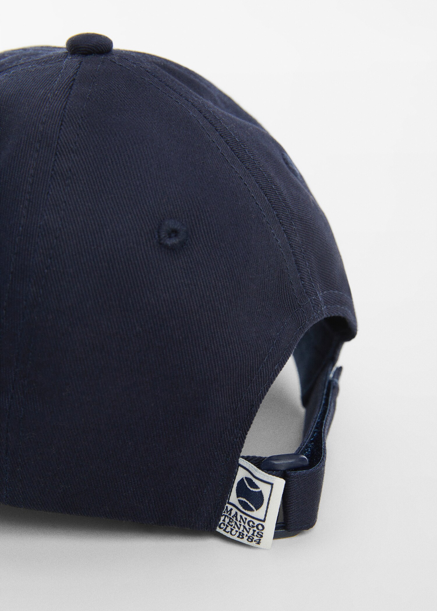 Kappe mit aufgesticktem Logo - Detail des Artikels 1