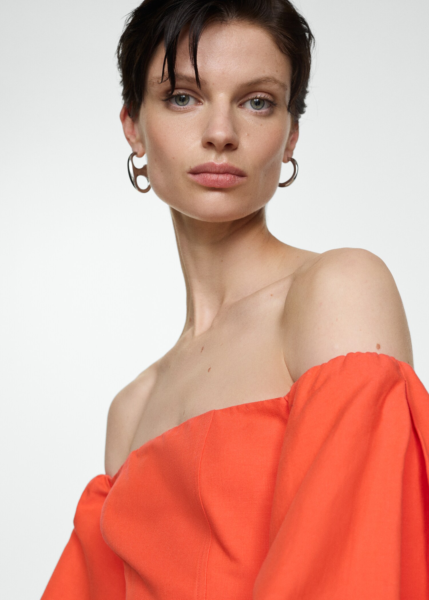 Robe manches bouffantes - Détail de l'article 1