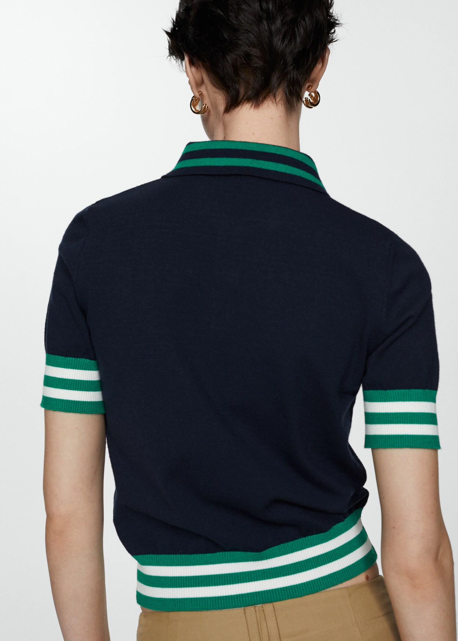 Strickpullover mit Poloshirt-Kragen - Rückseite des Artikels