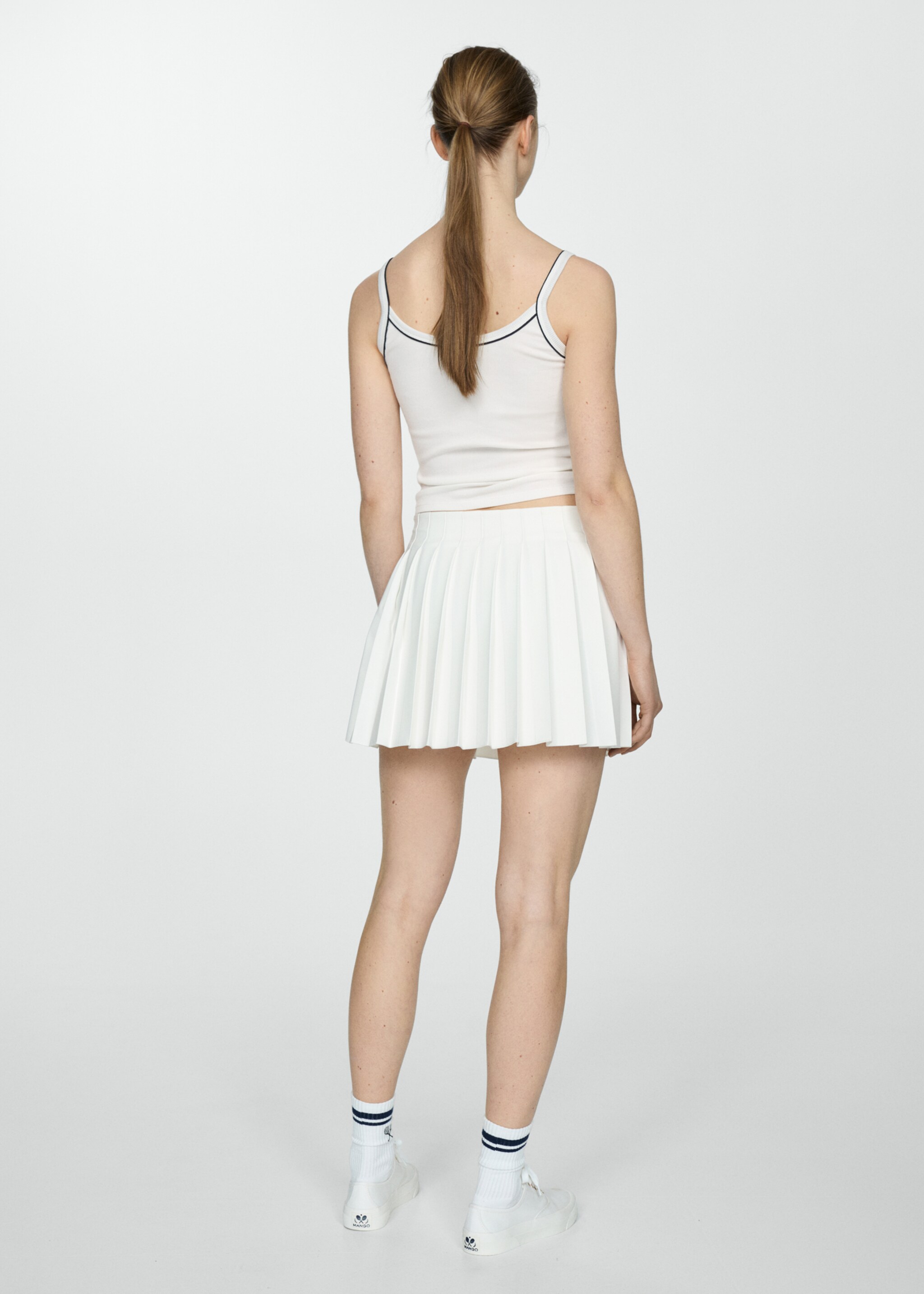 Ribbed strap top - Reverse of the article, White. Ref: 67077144-00.