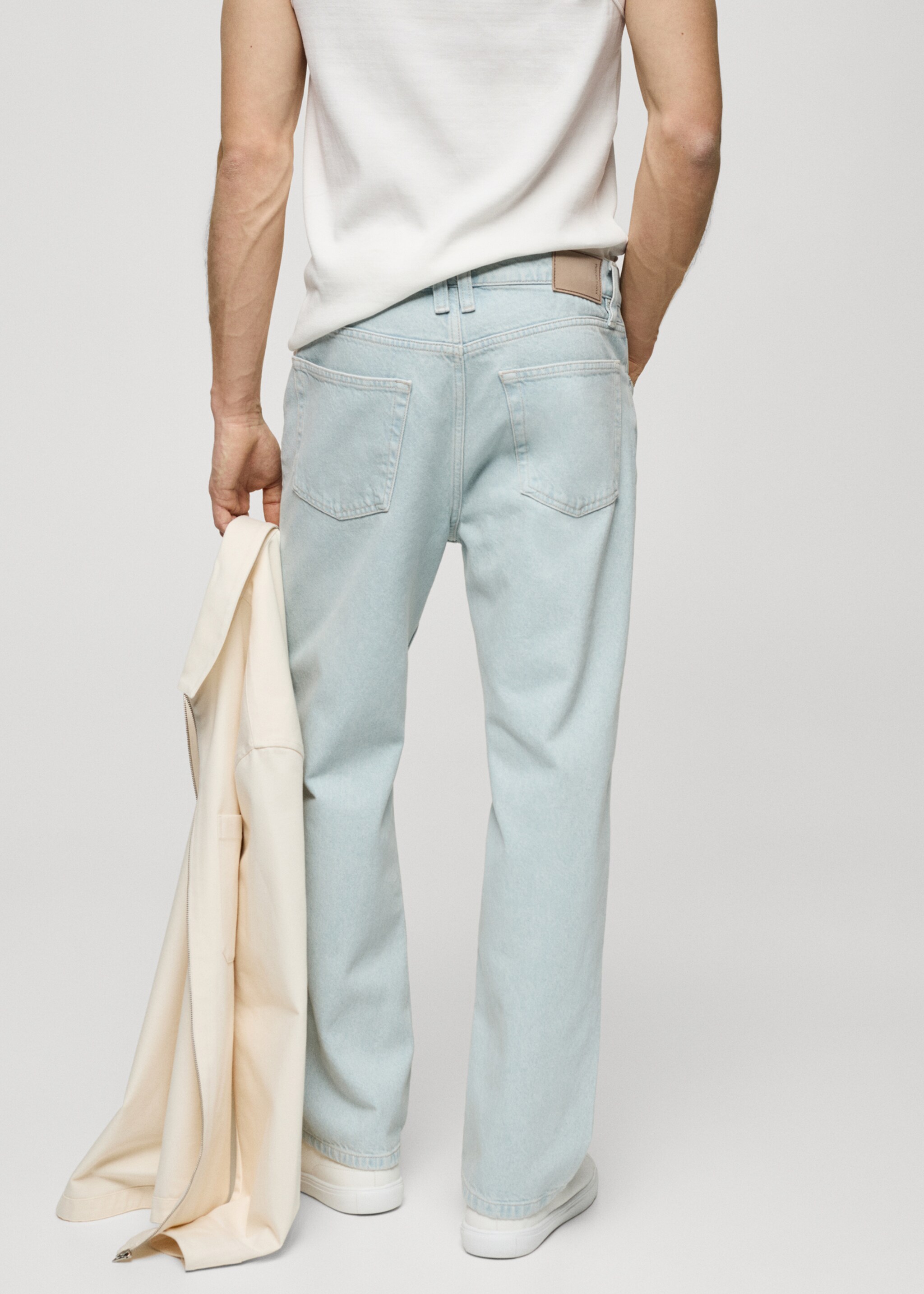 Relaxed-fit washed-effect jeans - Reverse of the article