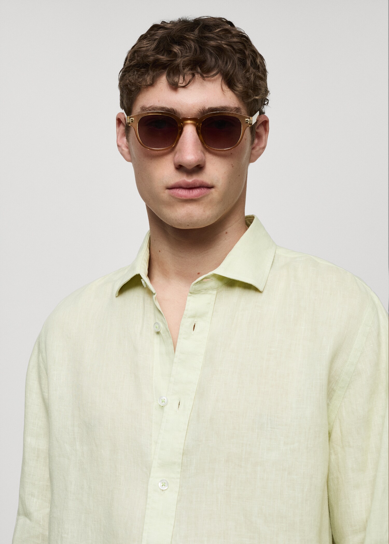 Camisa classic fit 100% lino - Detalle del artículo 1