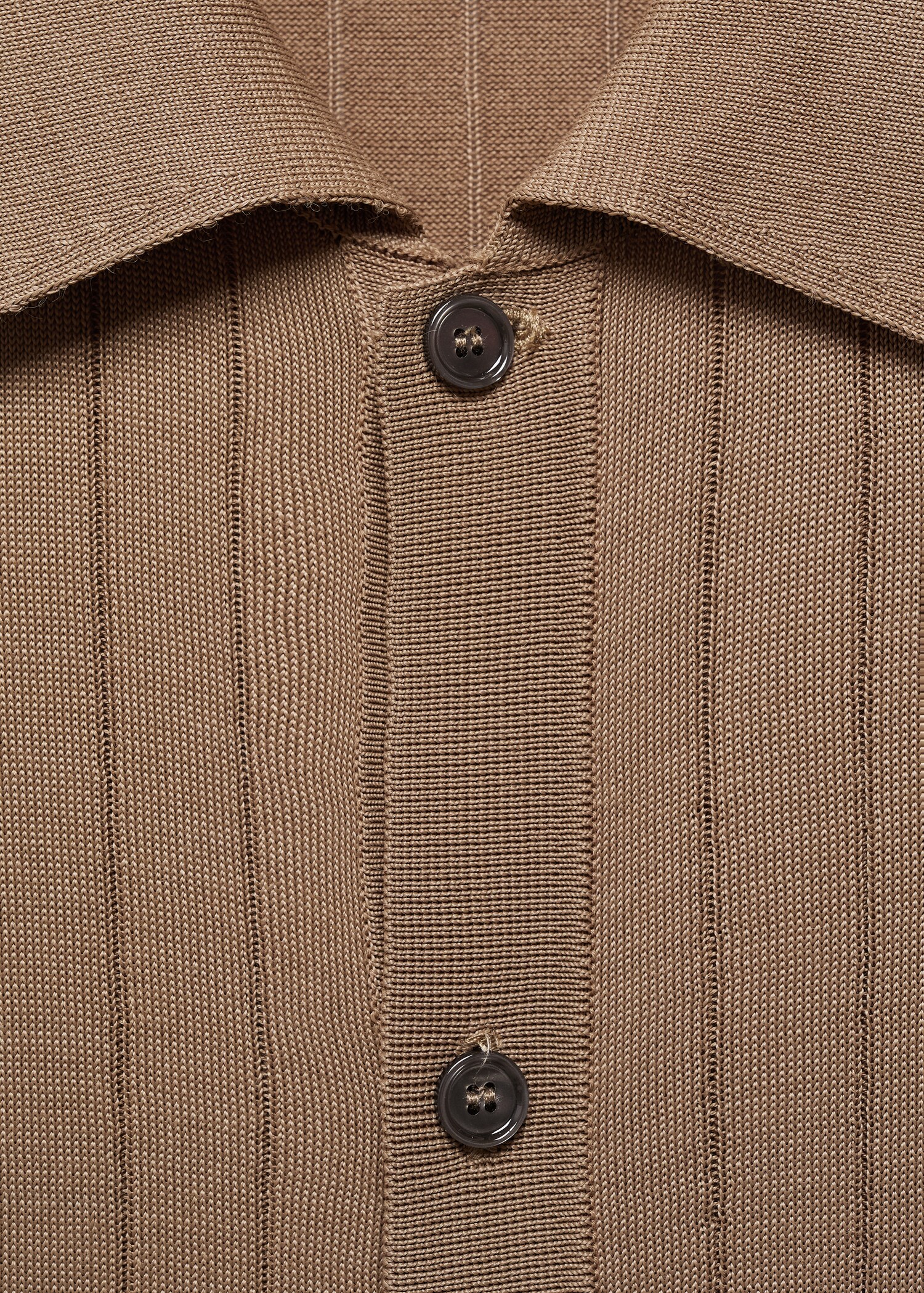 Strick-Poloshirt mit Knöpfen - Detail des Artikels 8