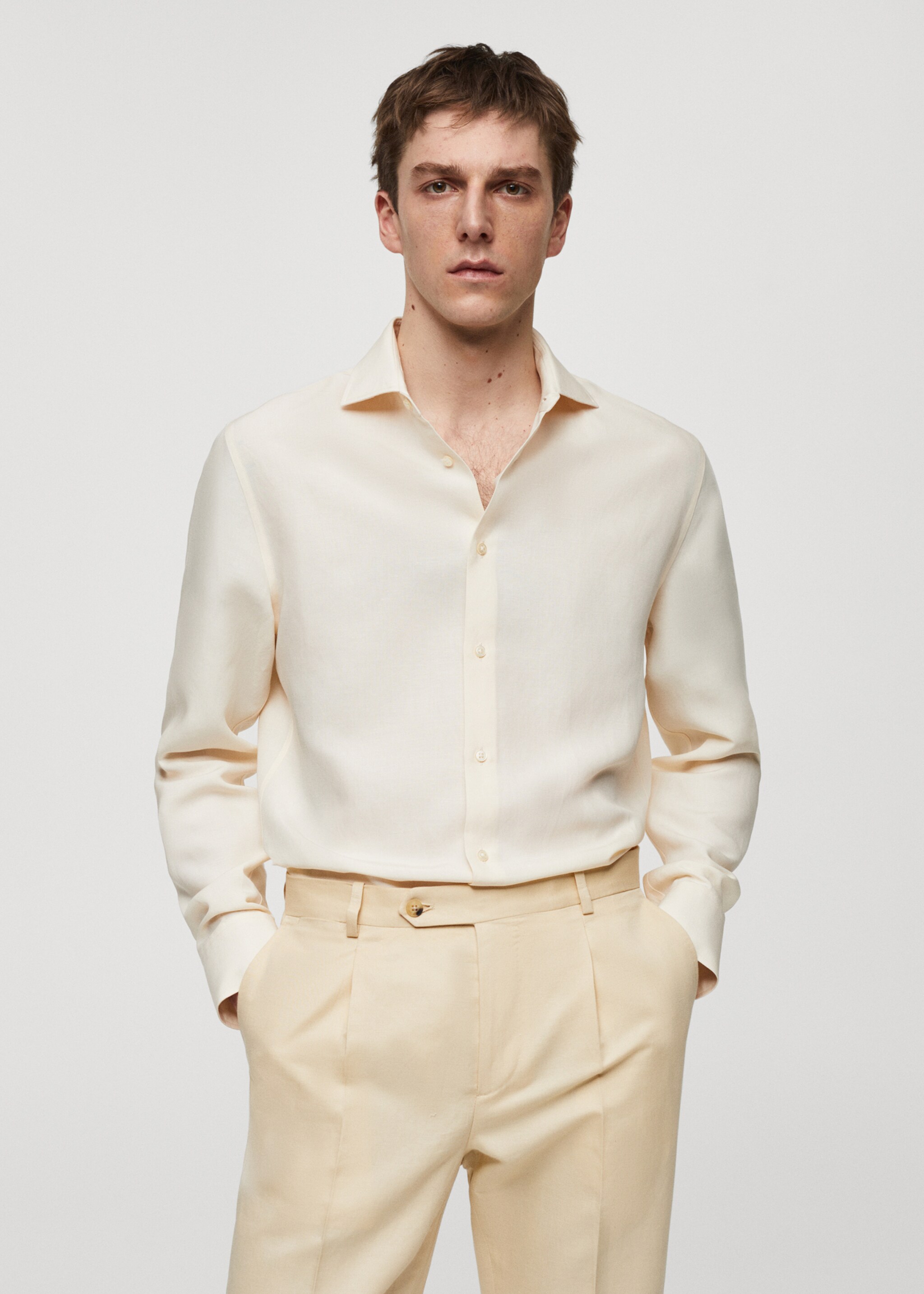 Slim-fit Tencel linen shirt - Medium plane, Beige. Ref: 67077907-00.