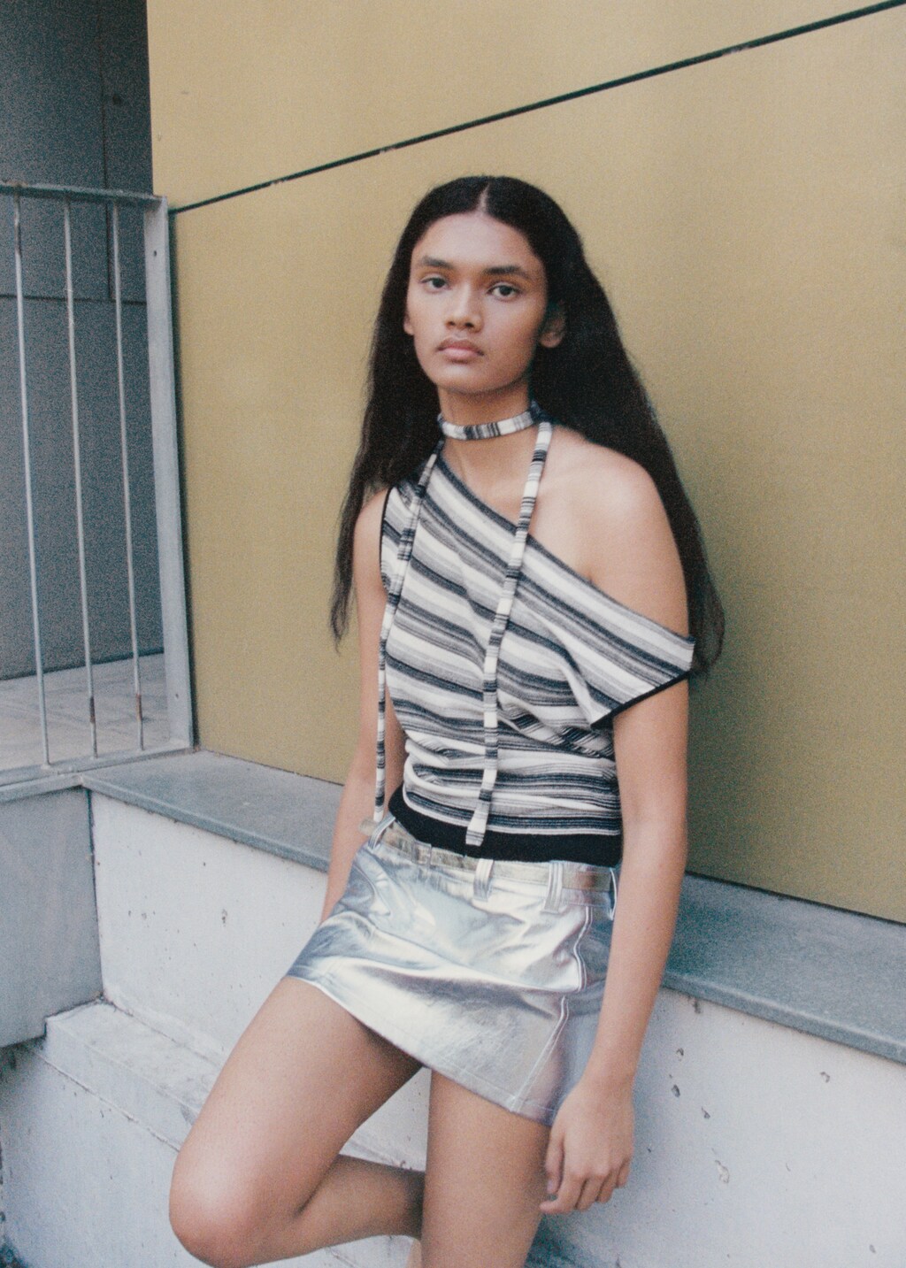 Metallic mini-skirt with belt - Women | MANGO OUTLET USA