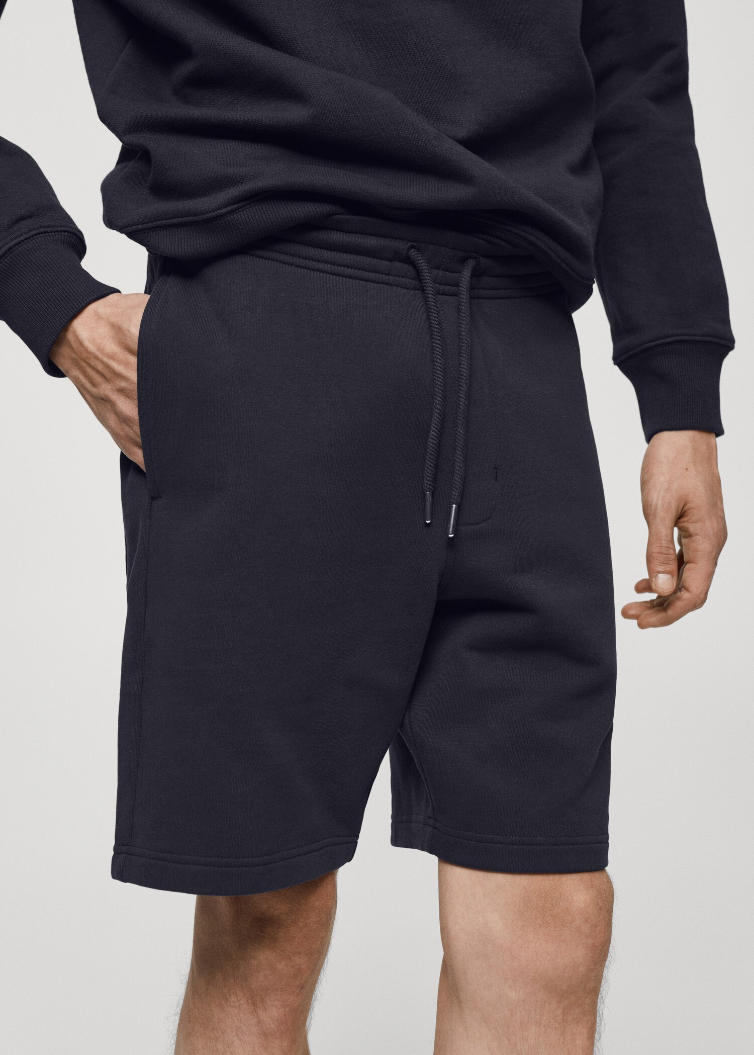 100% cotton bermuda shorts with drawstring - Details of the article 1