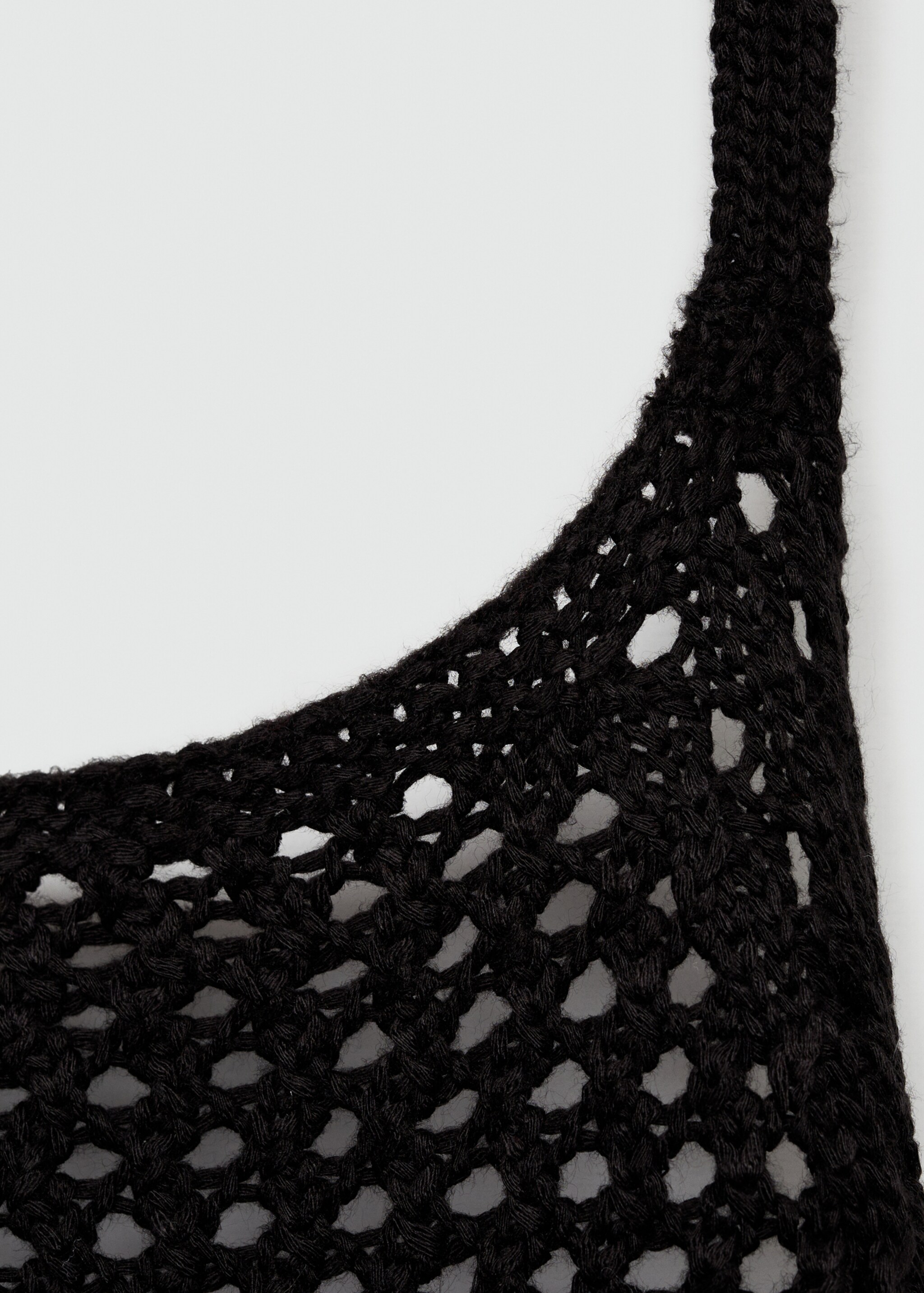 Halter neck crochet top - Details of the article 8, Black. Ref: 67078271-00.