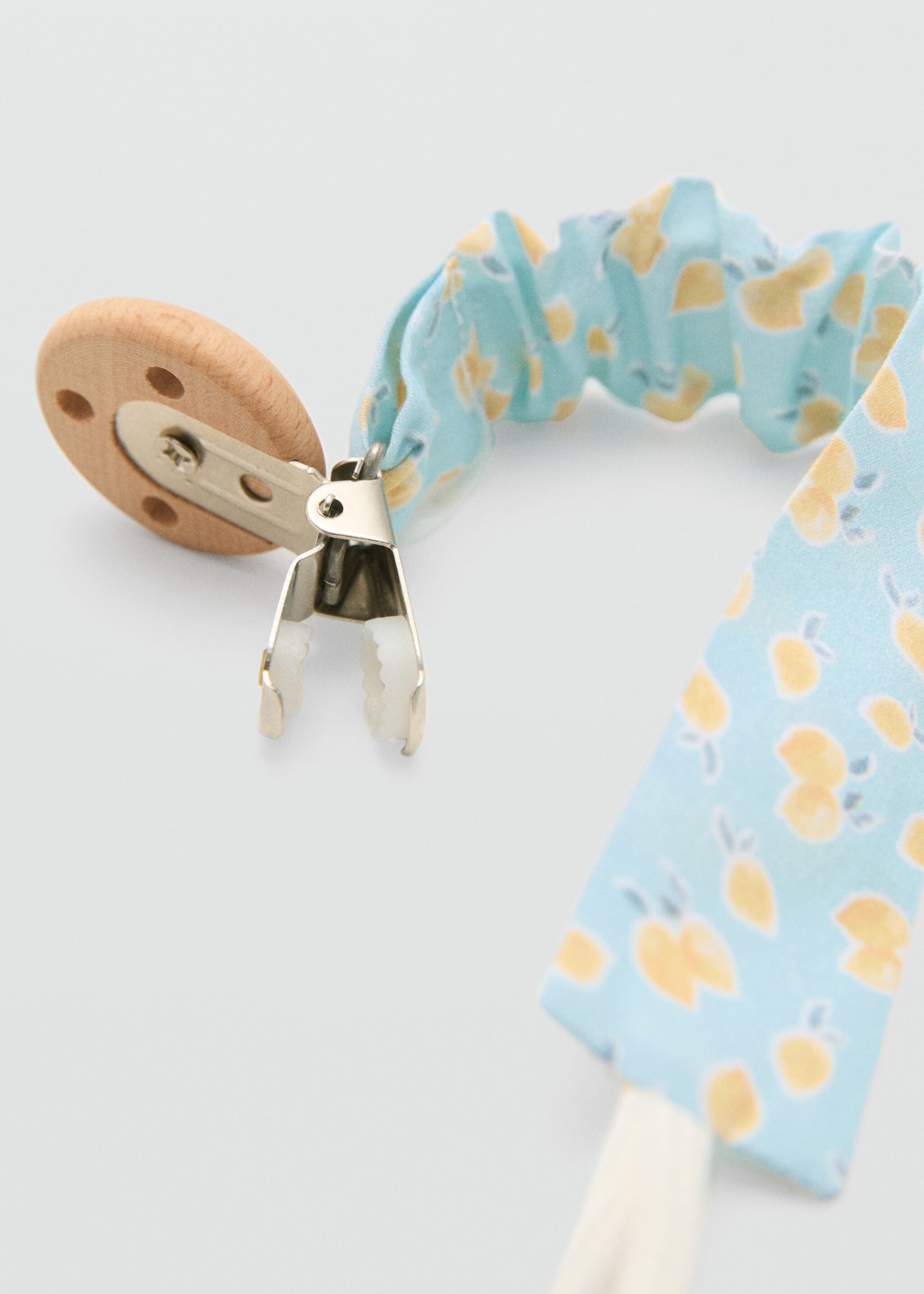 Printed brooch pacifier holder - Medium plane, Aqua Green. Ref: 67078279-00.