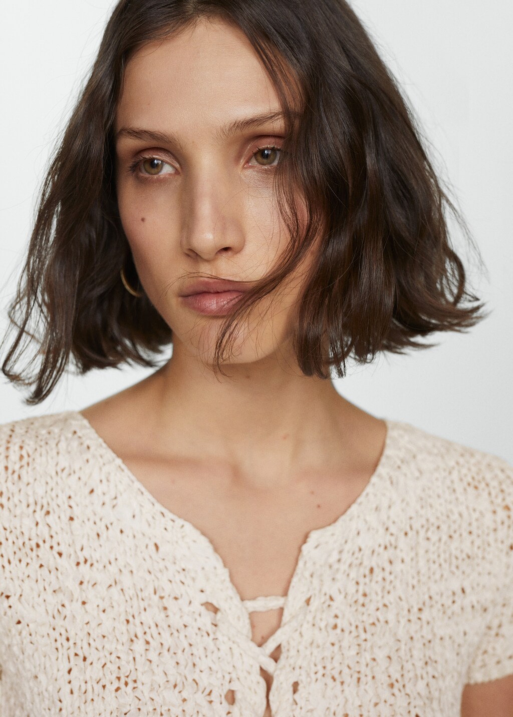 Knitted top with bow closure - Women | MANGO OUTLET USA