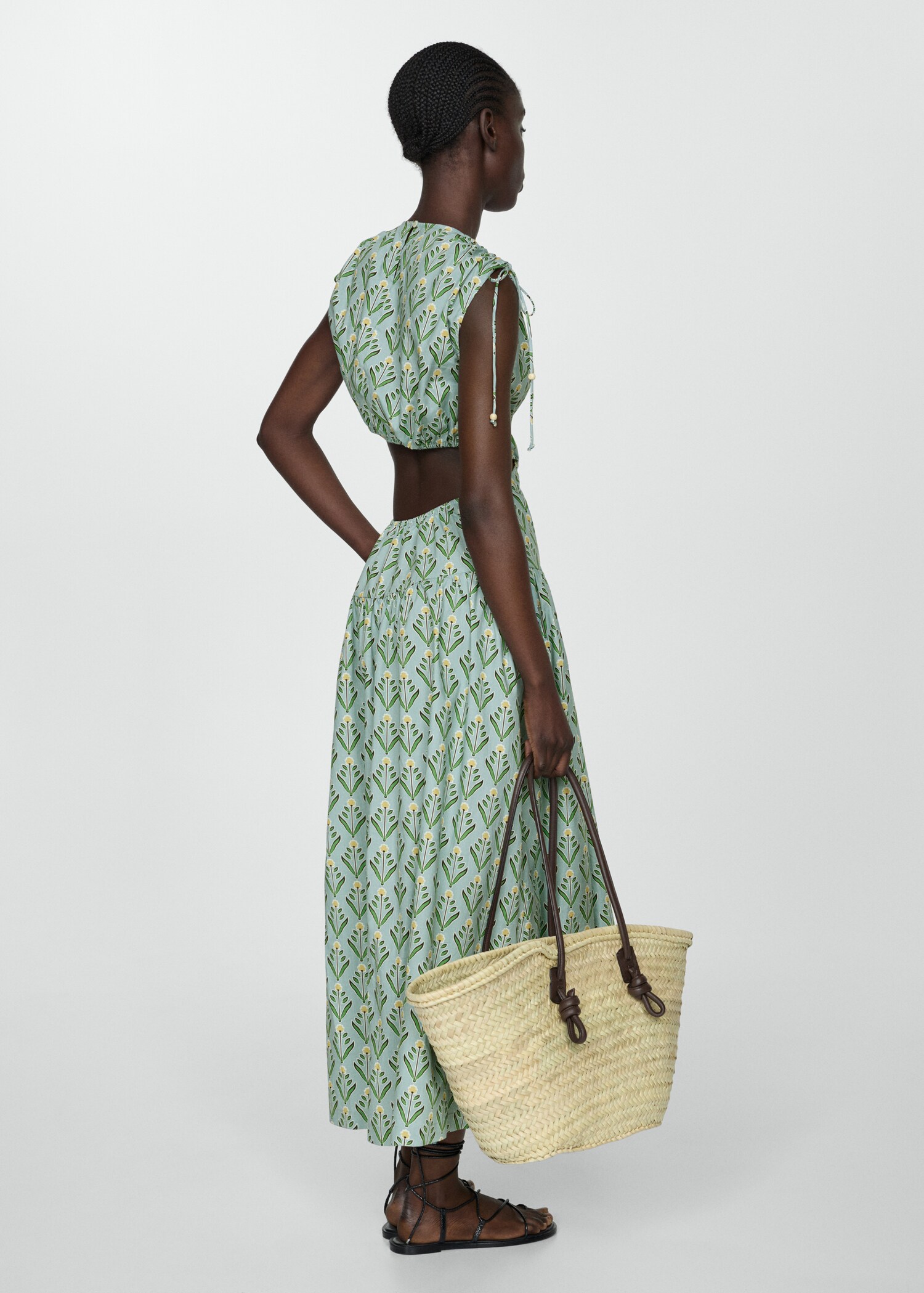Printed dress with openings - Reverse of the article