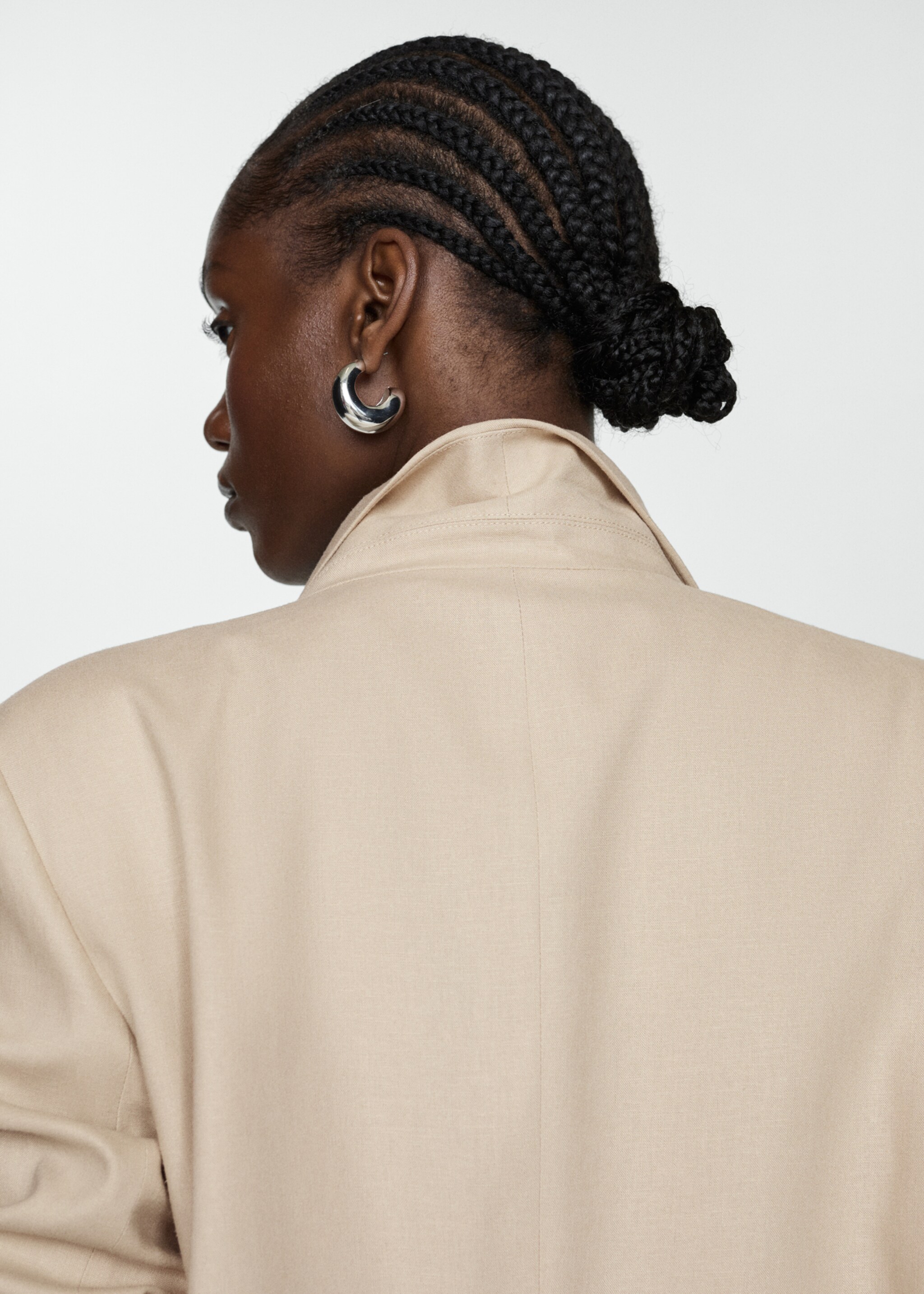 Linen jacket with buttoned cuffs - Details of the article 4